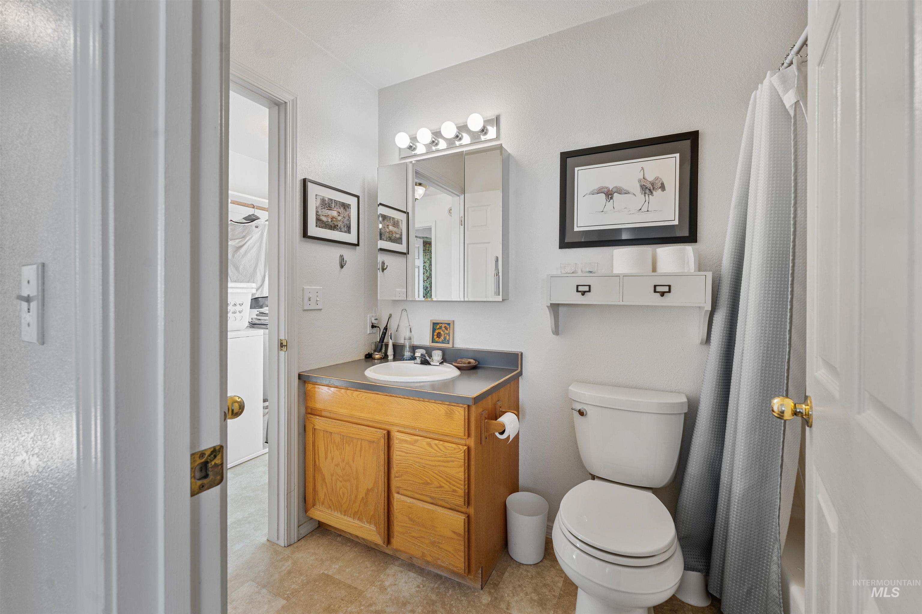 257 El Camino Ave, Twin Falls, Idaho 83301, 2 Bedrooms, 1 Bathroom, Residential For Sale, Price $274,000,MLS 98973123