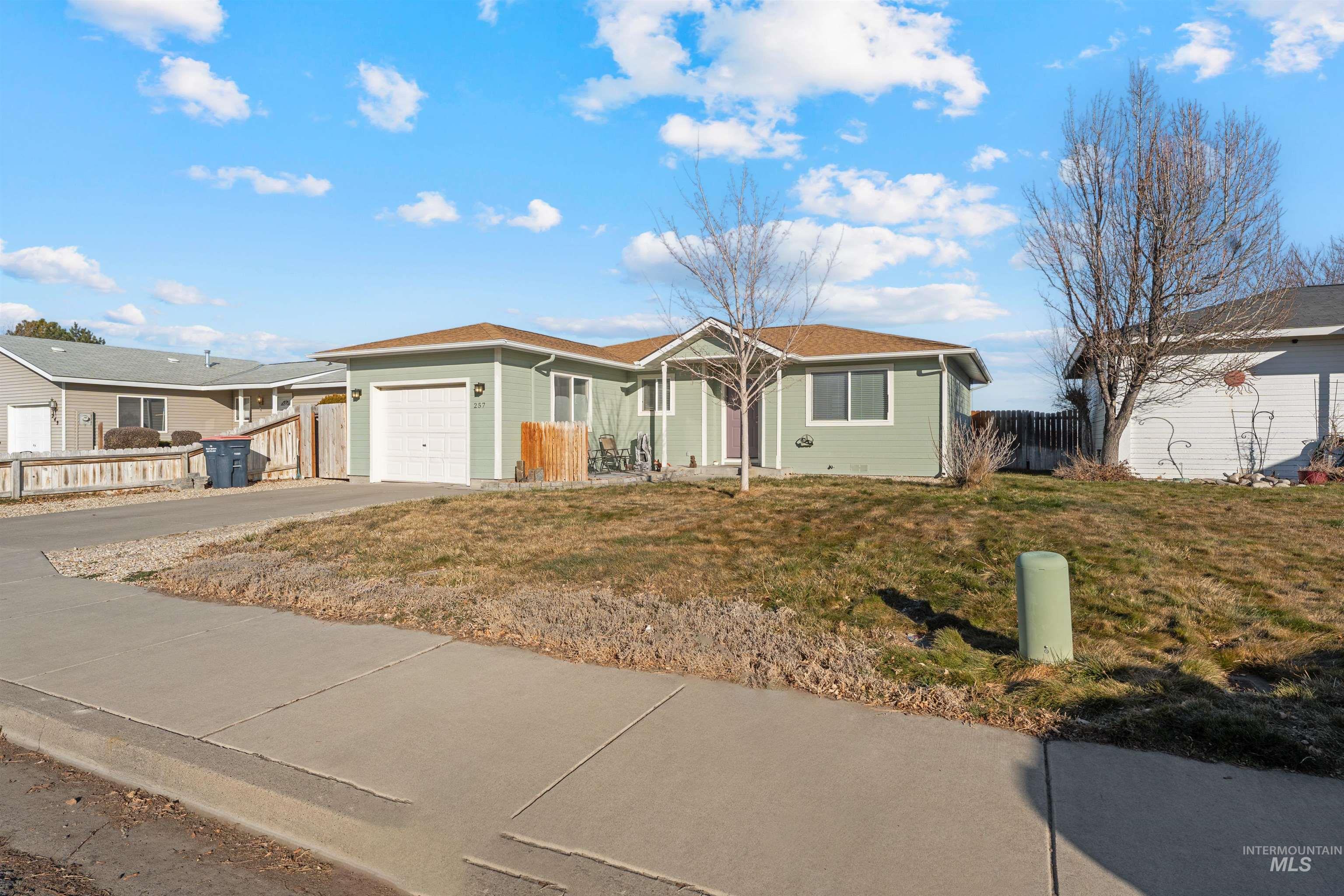 257 El Camino Ave, Twin Falls, Idaho 83301, 2 Bedrooms, 1 Bathroom, Residential For Sale, Price $274,000,MLS 98973123