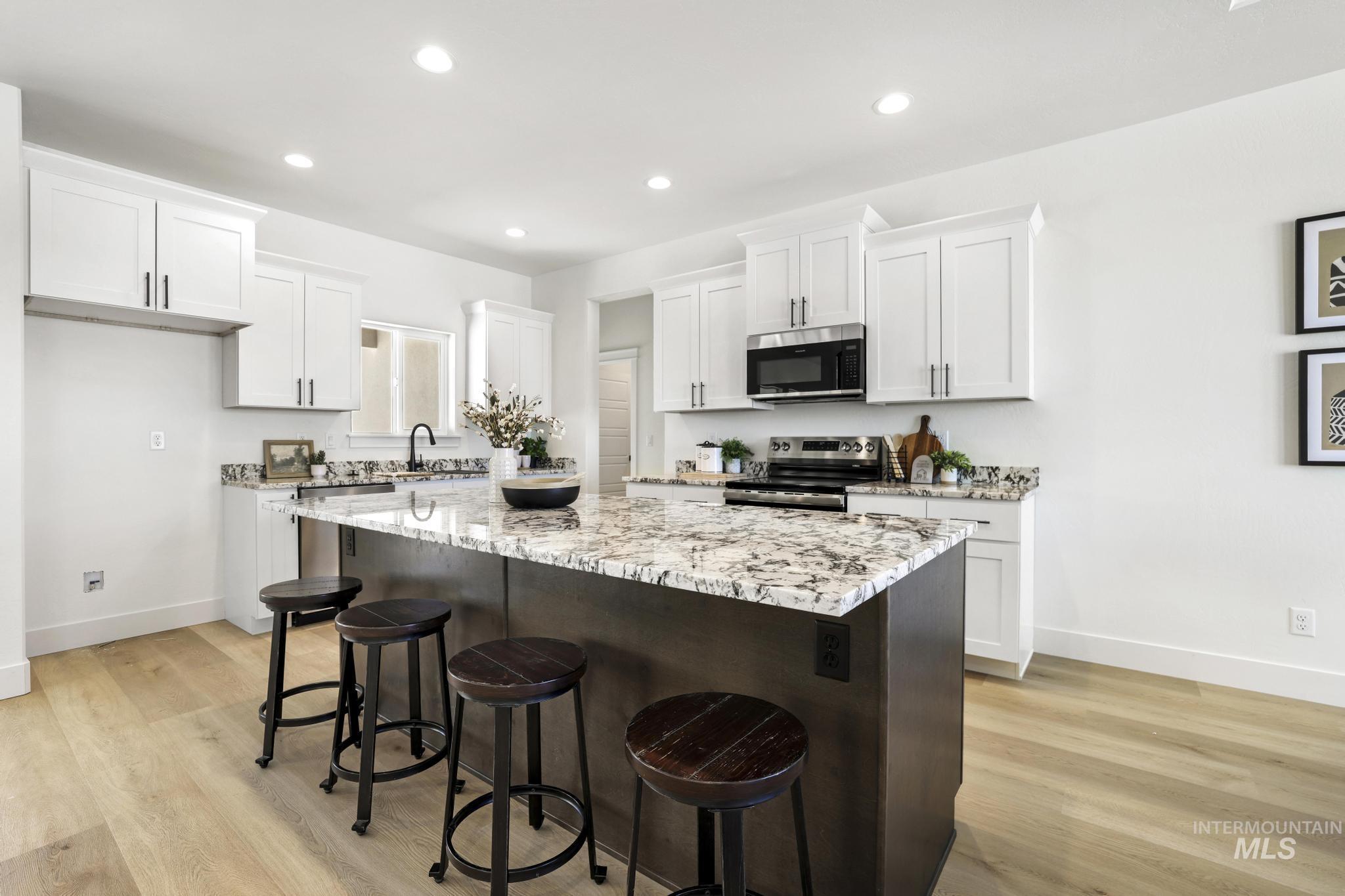 965 Adamite Rd, Kimberly, Idaho 83341, 4 Bedrooms, 2 Bathrooms, Residential For Sale, Price $452,900,MLS 98973125