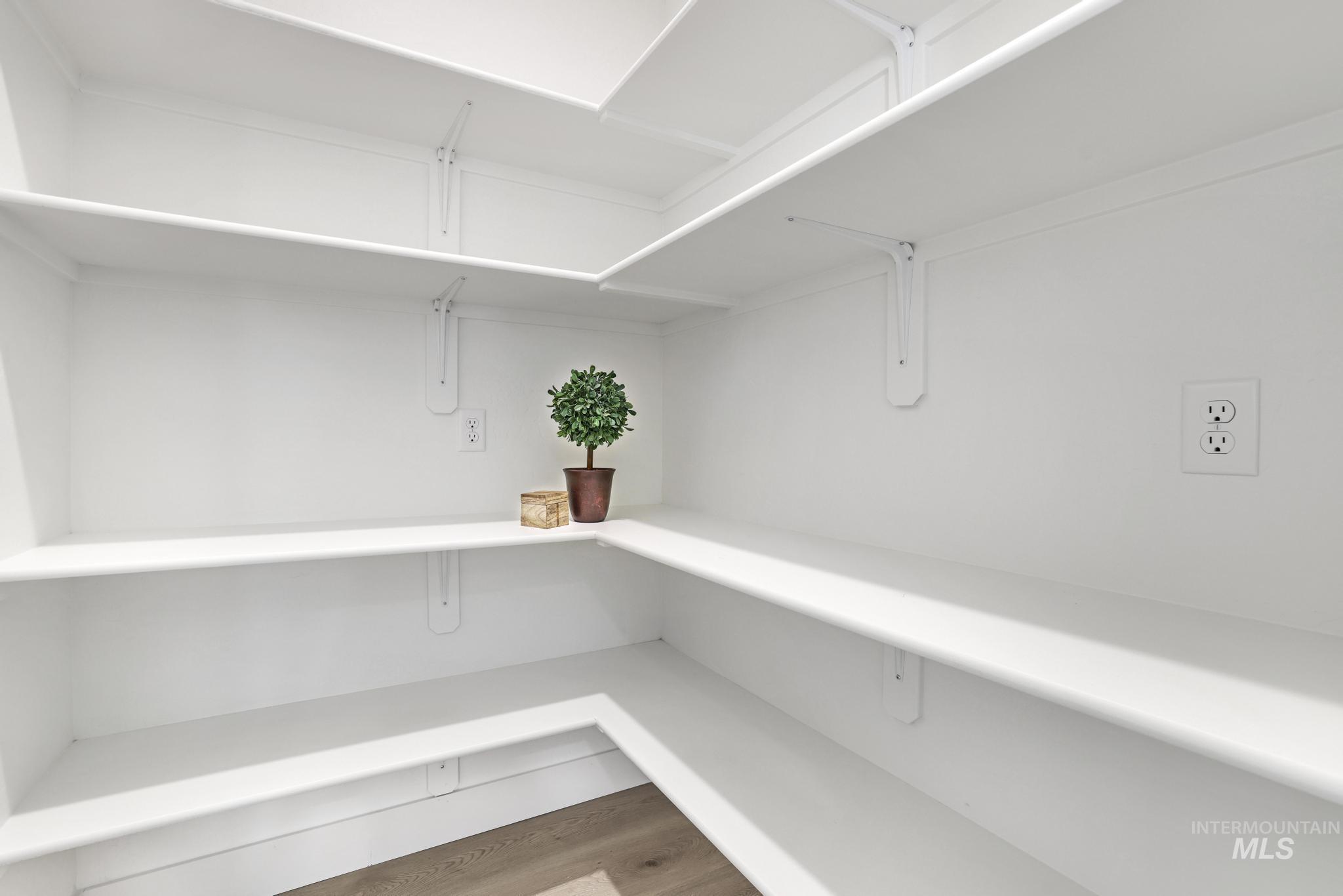 965 Adamite Rd, Kimberly, Idaho 83341, 4 Bedrooms, 2 Bathrooms, Residential For Sale, Price $452,900,MLS 98973125