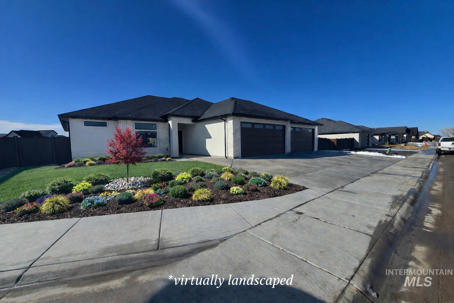 1577 Tule Dr., Twin Falls, Idaho 83301, 4 Bedrooms, 3 Bathrooms, Residential For Sale, Price $650,000,MLS 98973126