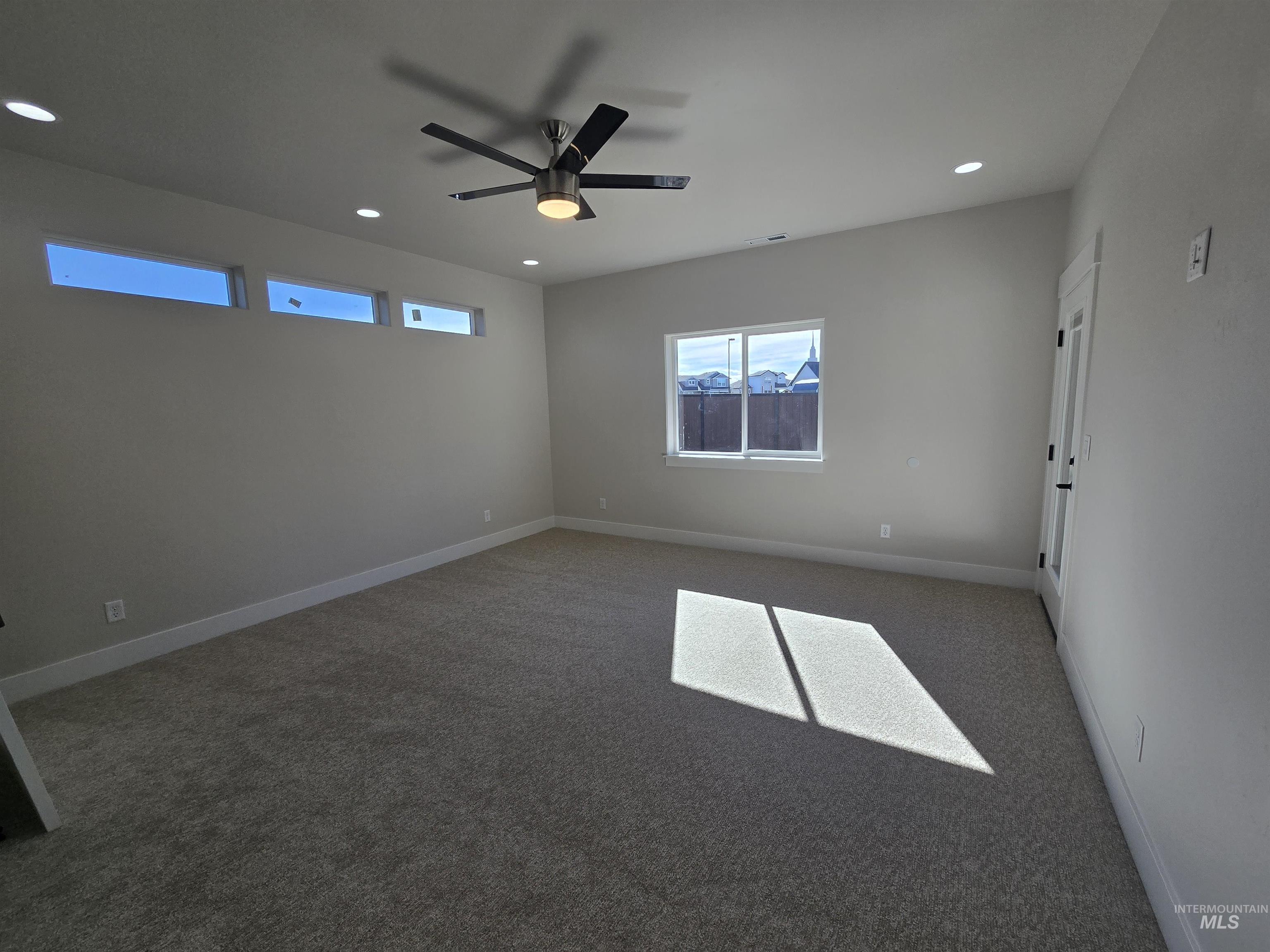 1577 Tule Dr., Twin Falls, Idaho 83301, 4 Bedrooms, 3 Bathrooms, Residential For Sale, Price $650,000,MLS 98973126