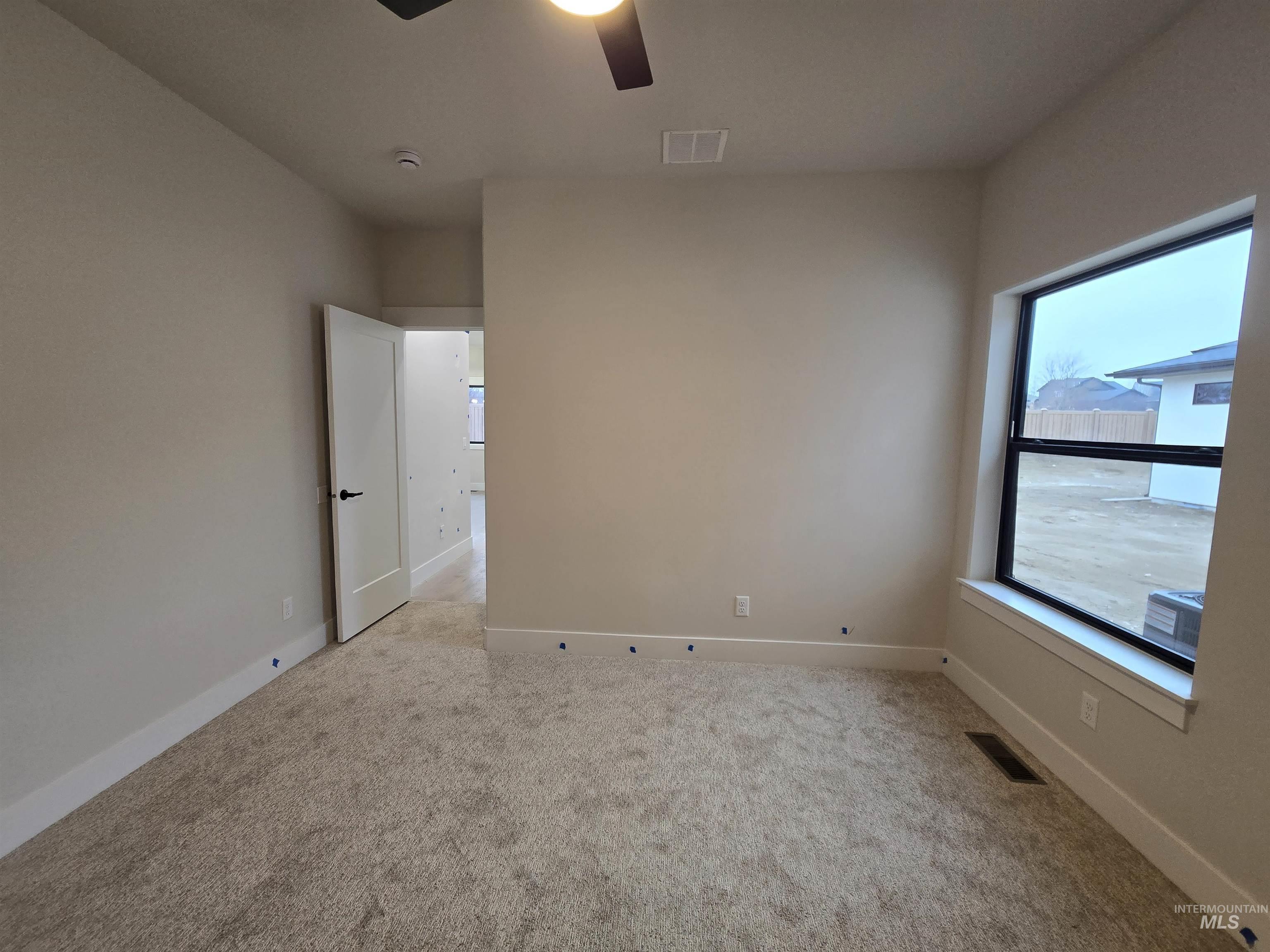 1577 Tule Dr., Twin Falls, Idaho 83301, 4 Bedrooms, 3 Bathrooms, Residential For Sale, Price $650,000,MLS 98973126