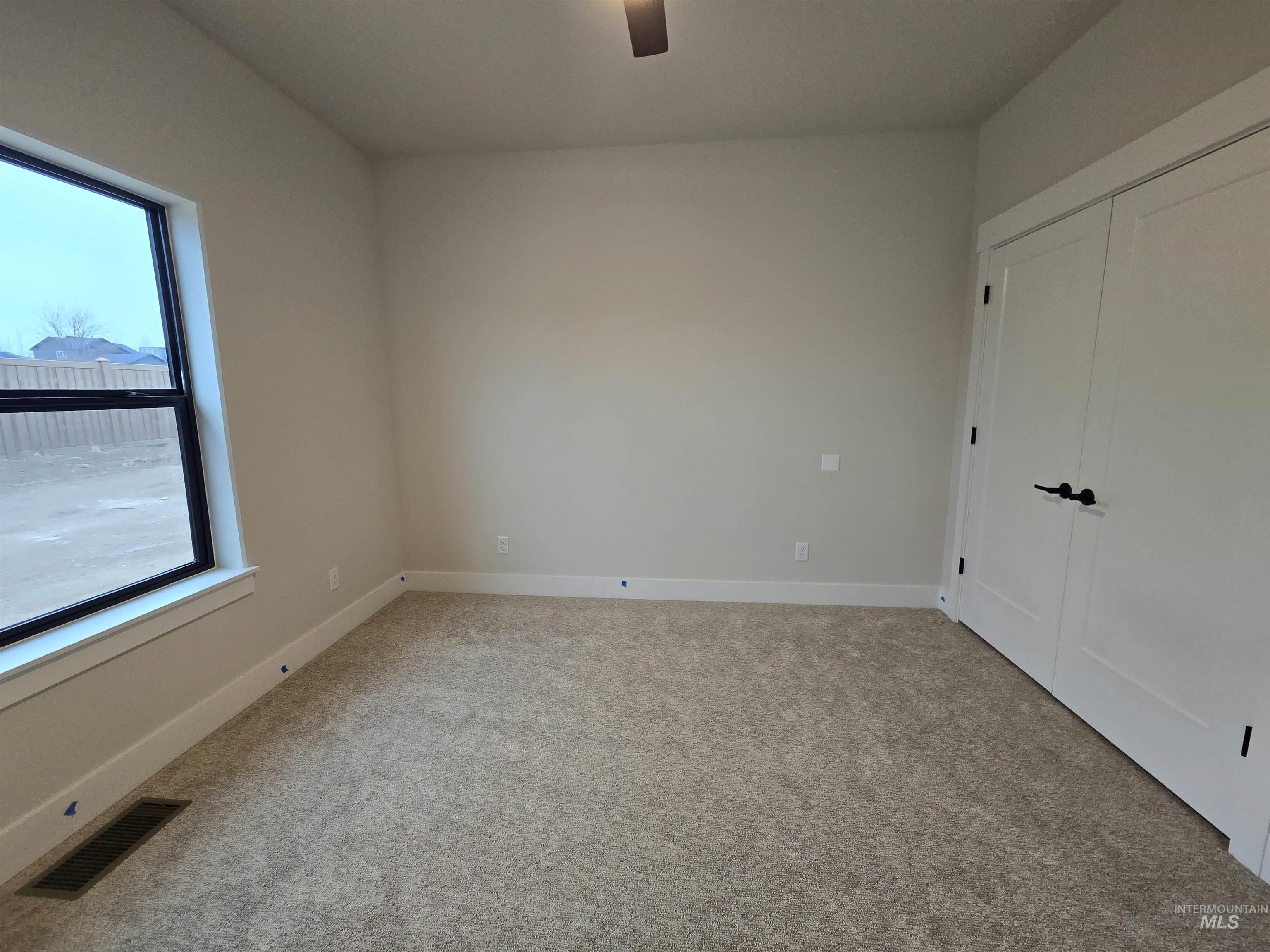 1577 Tule Dr., Twin Falls, Idaho 83301, 4 Bedrooms, 3 Bathrooms, Residential For Sale, Price $650,000,MLS 98973126