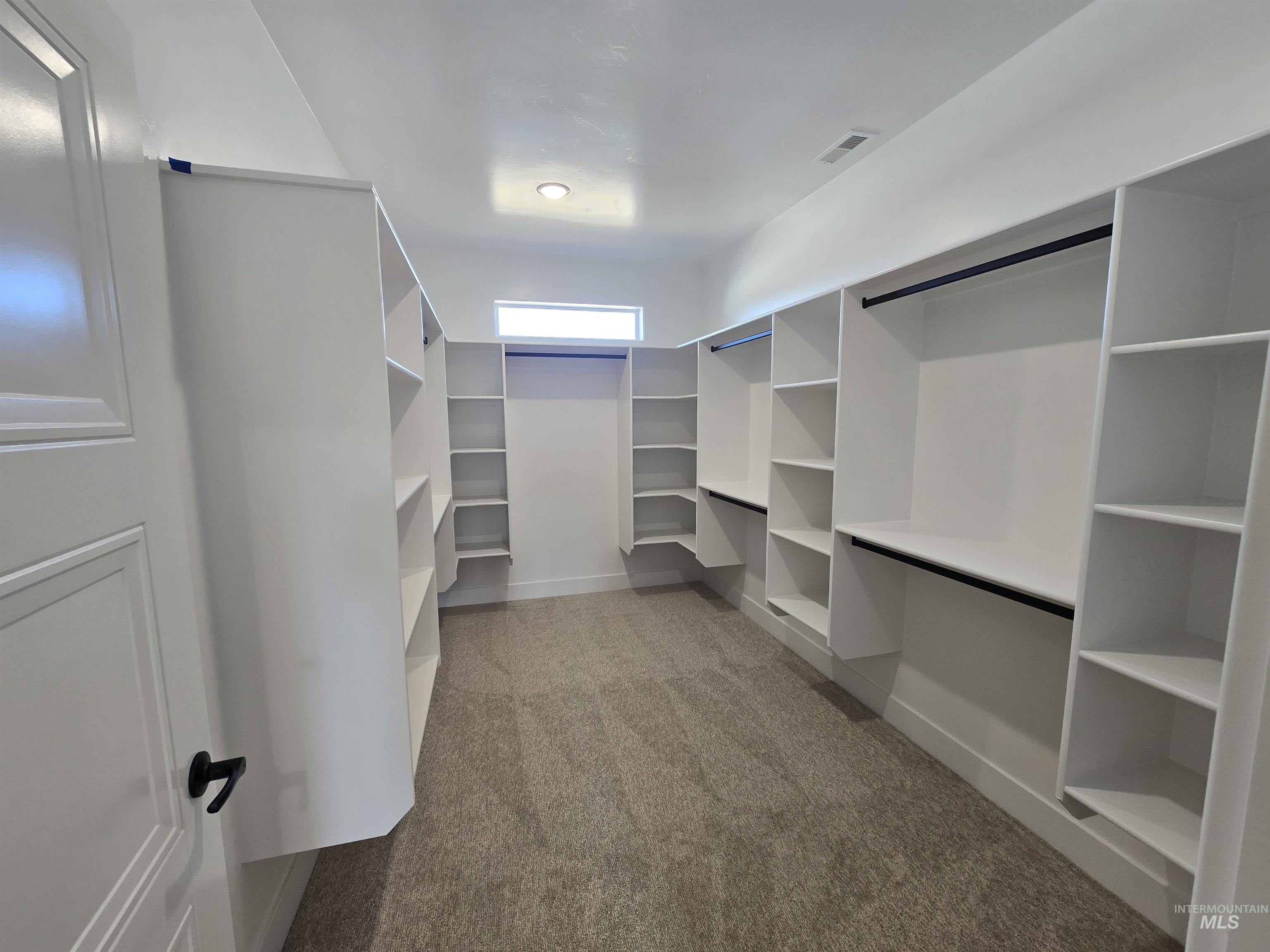 1577 Tule Dr., Twin Falls, Idaho 83301, 4 Bedrooms, 3 Bathrooms, Residential For Sale, Price $650,000,MLS 98973126