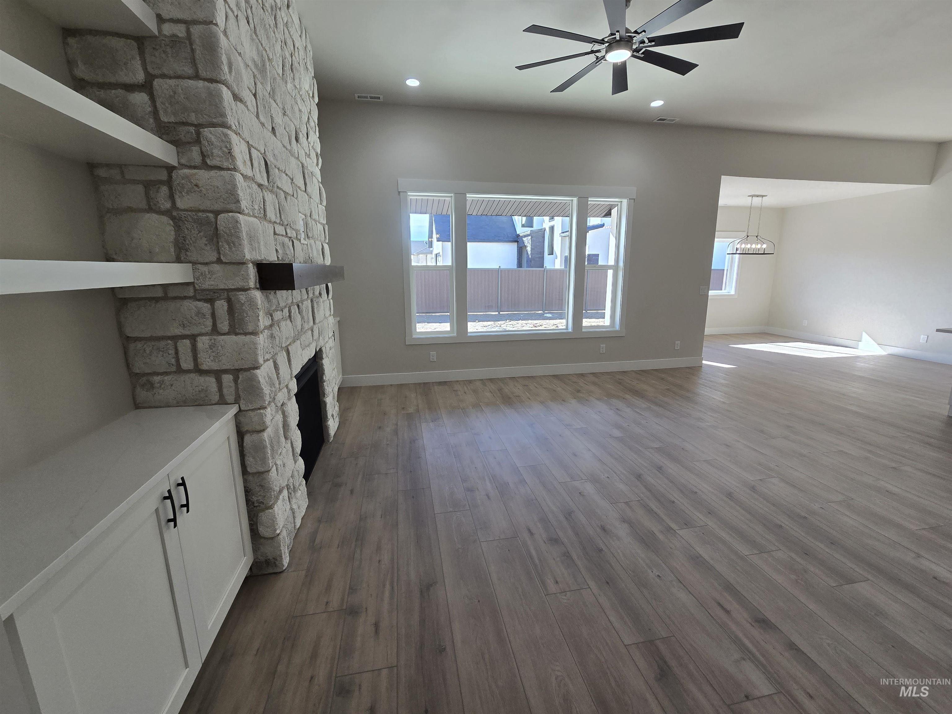 1577 Tule Dr., Twin Falls, Idaho 83301, 4 Bedrooms, 3 Bathrooms, Residential For Sale, Price $650,000, 98973126