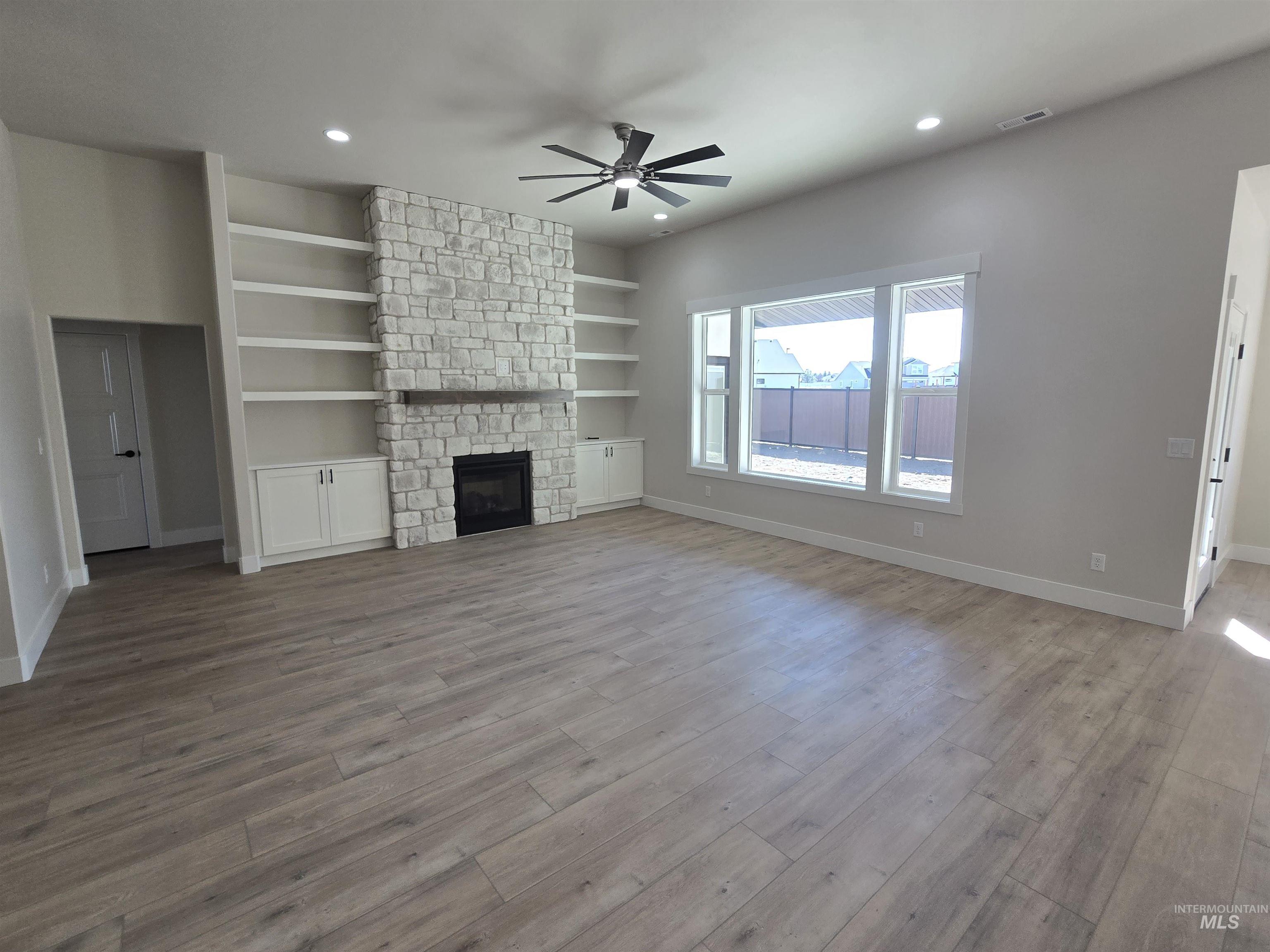 1577 Tule Dr., Twin Falls, Idaho 83301, 4 Bedrooms, 3 Bathrooms, Residential For Sale, Price $650,000, 98973126