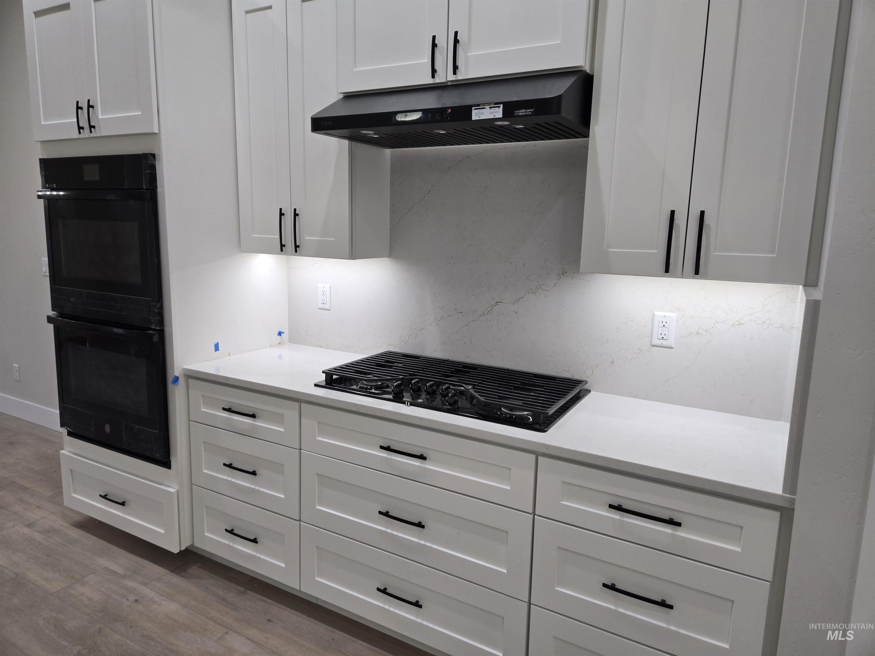 1577 Tule Dr., Twin Falls, Idaho 83301, 4 Bedrooms, 3 Bathrooms, Residential For Sale, Price $650,000,MLS 98973126