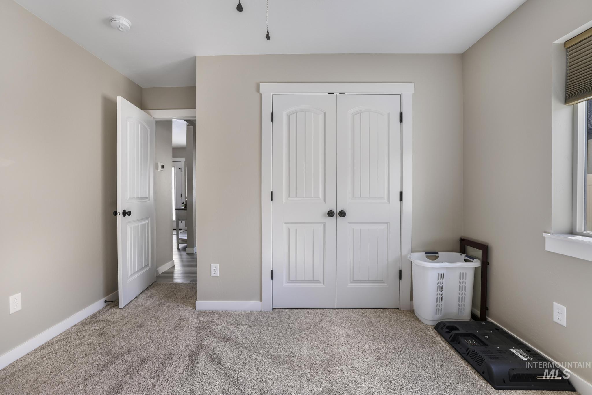 607 Cheri Ct., Kimberly, Idaho 83341, 4 Bedrooms, 2 Bathrooms, Residential For Sale, Price $374,999,MLS 98973129