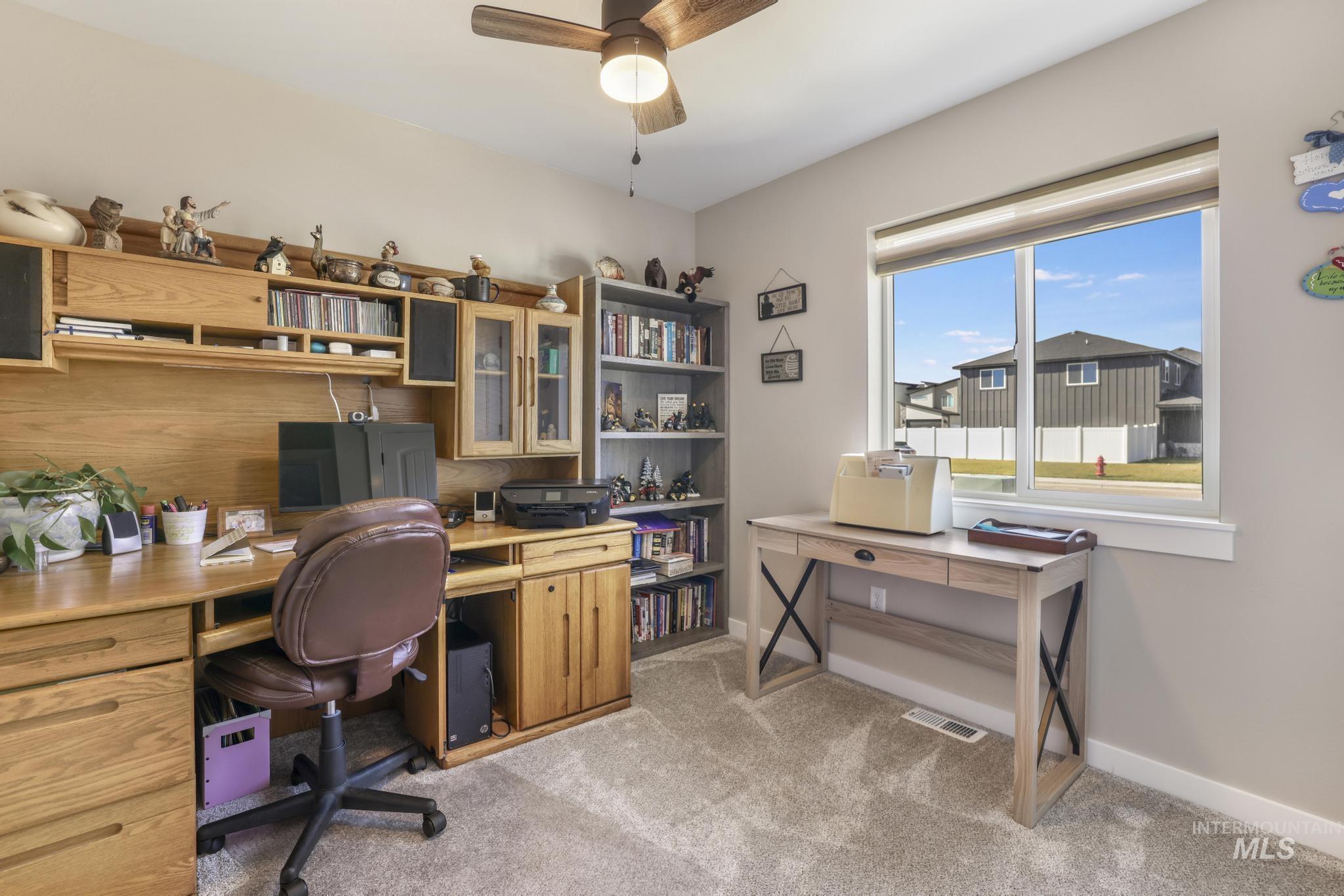 607 Cheri Ct., Kimberly, Idaho 83341, 4 Bedrooms, 2 Bathrooms, Residential For Sale, Price $374,999,MLS 98973129