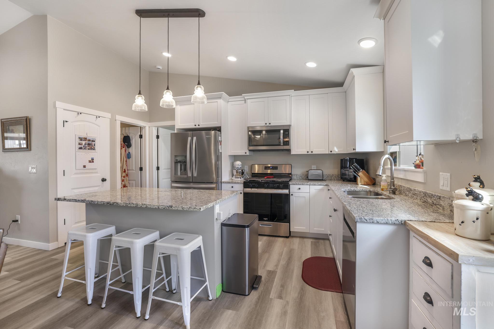 607 Cheri Ct., Kimberly, Idaho 83341, 4 Bedrooms, 2 Bathrooms, Residential For Sale, Price $374,999,MLS 98973129