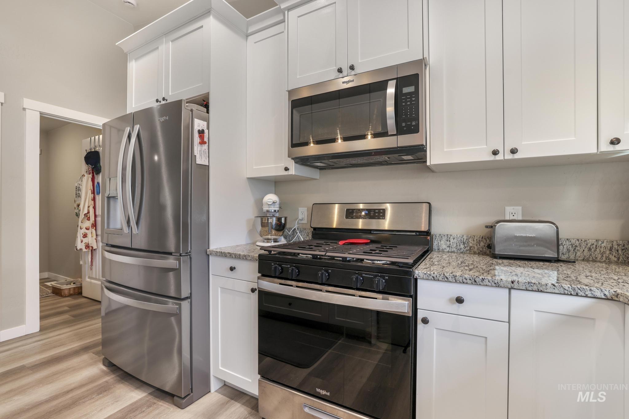 607 Cheri Ct., Kimberly, Idaho 83341, 4 Bedrooms, 2 Bathrooms, Residential For Sale, Price $374,999,MLS 98973129