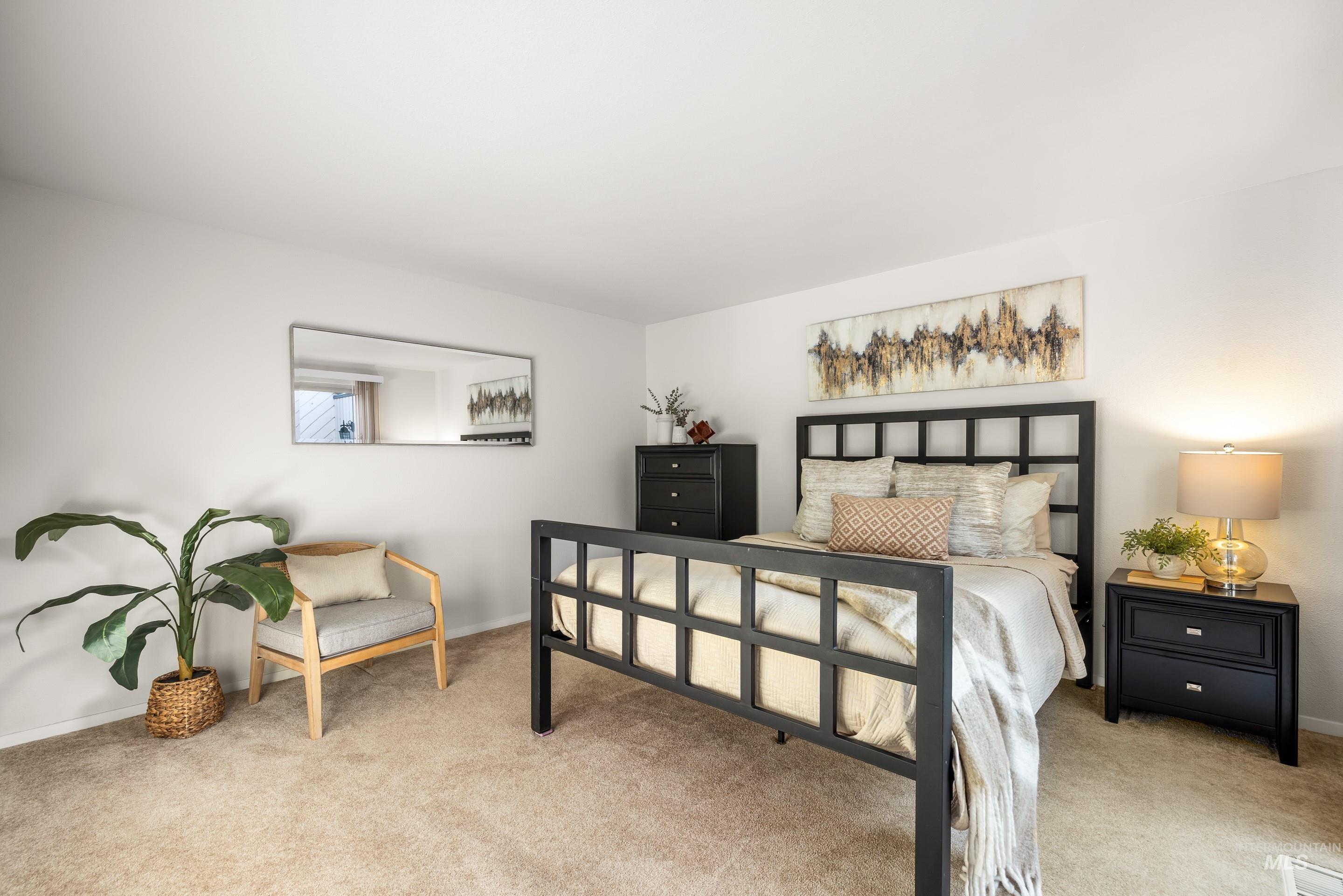 7225 W Cascade Dr, Boise, Idaho 83704, 2 Bedrooms, 1.5 Bathrooms, Residential For Sale, Price $324,900,MLS 98973132