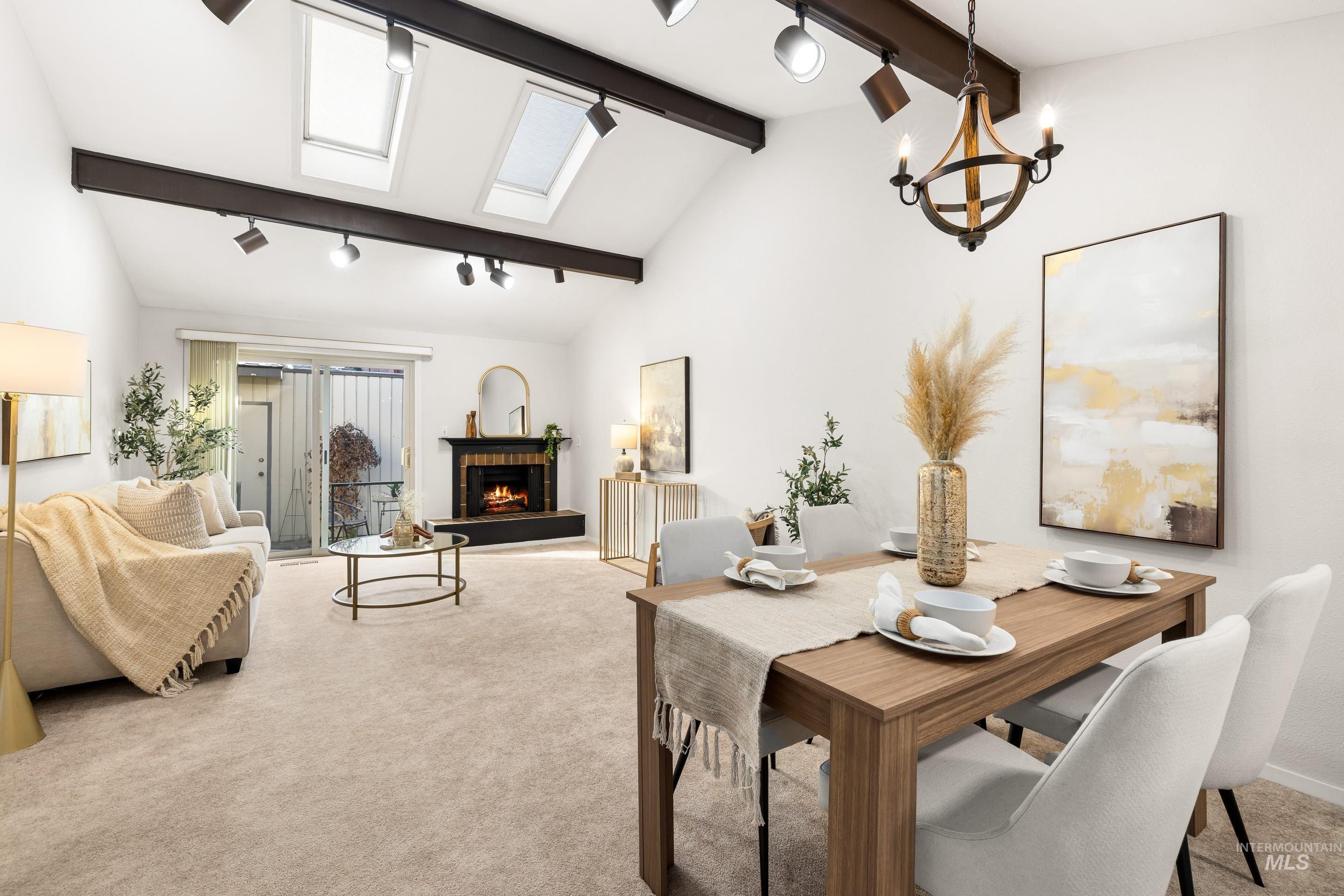 7225 W Cascade Dr, Boise, Idaho 83704, 2 Bedrooms, 1.5 Bathrooms, Residential For Sale, Price $324,900,MLS 98973132