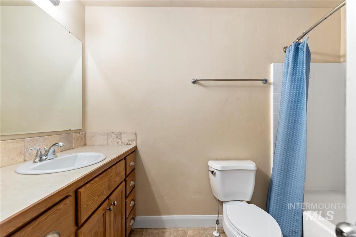 1838 Ridge Way, Middleton, Idaho 83644, 3 Bedrooms, 2 Bathrooms, Residential For Sale, Price $424,900,MLS 98973133