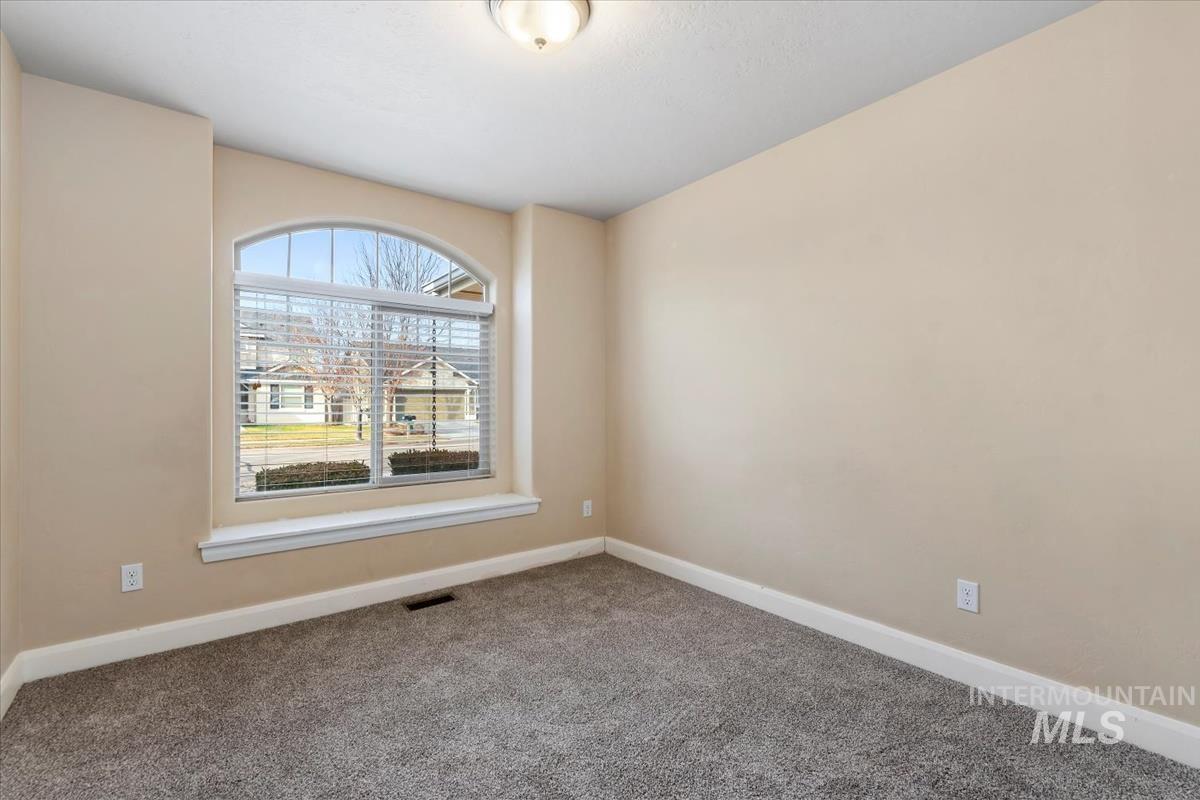 1838 Ridge Way, Middleton, Idaho 83644, 3 Bedrooms, 2 Bathrooms, Residential For Sale, Price $424,900,MLS 98973133