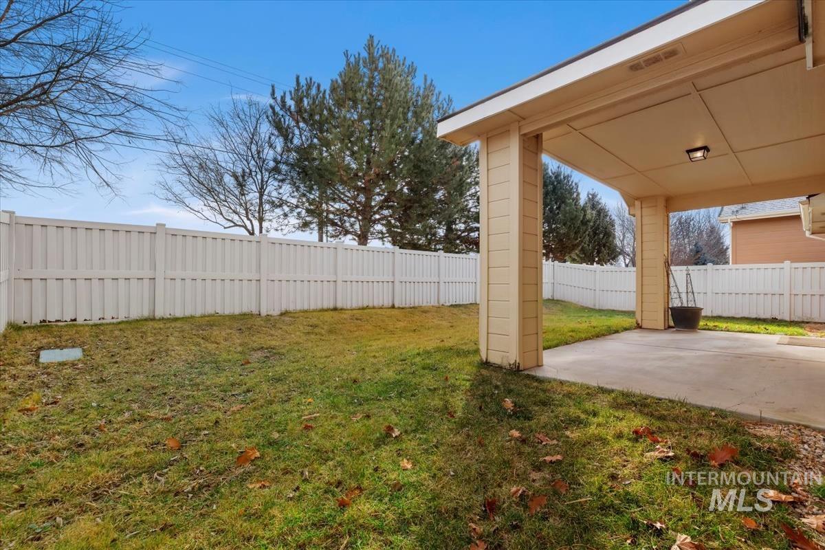 1838 Ridge Way, Middleton, Idaho 83644, 3 Bedrooms, 2 Bathrooms, Residential For Sale, Price $424,900,MLS 98973133