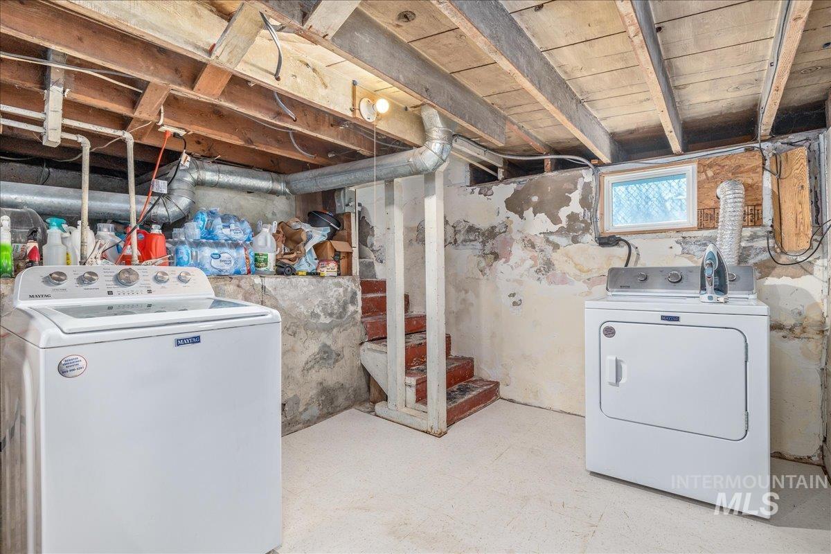 308 17th Avenue S, Nampa, Idaho 83651, 2 Bedrooms, 1 Bathroom, Residential For Sale, Price $320,000,MLS 98973135