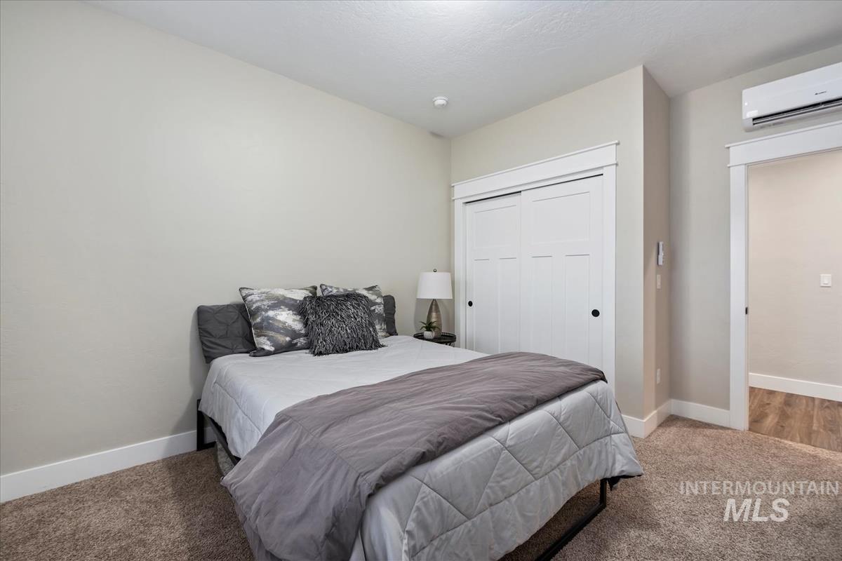 1980 Scotch Pine Dr., Middleton, Idaho 83644, 3 Bedrooms, 2 Bathrooms, Residential For Sale, Price $569,995,MLS 98973136