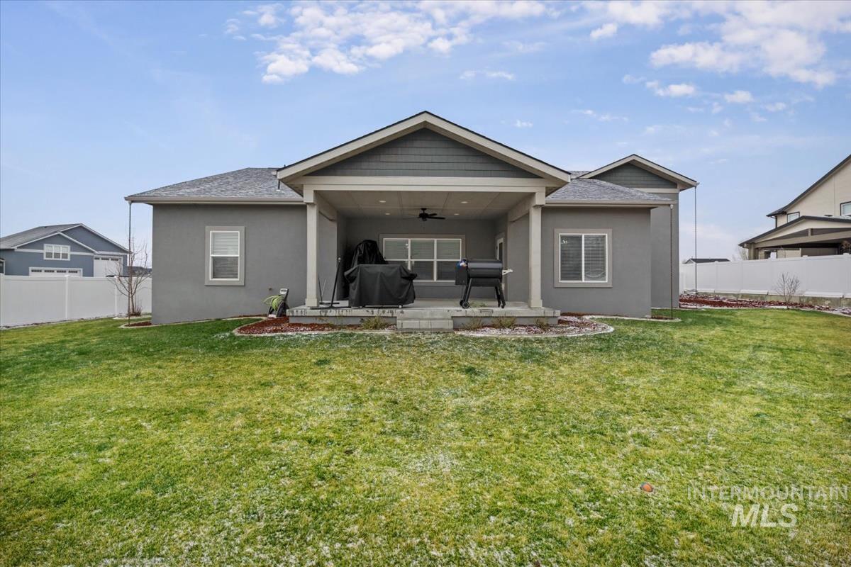 1980 Scotch Pine Dr., Middleton, Idaho 83644, 3 Bedrooms, 2 Bathrooms, Residential For Sale, Price $569,995,MLS 98973136
