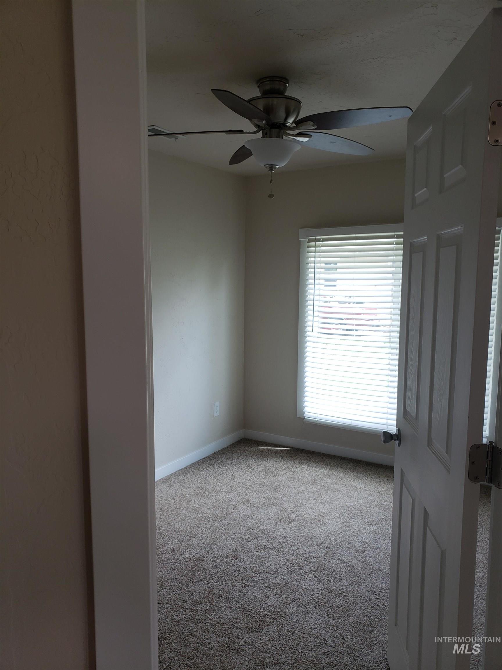 131 Patton Street, Marsing, Idaho 83639, 3 Bedrooms, 1 Bathroom, Rental For Rent, Price $1,650,MLS 98973141