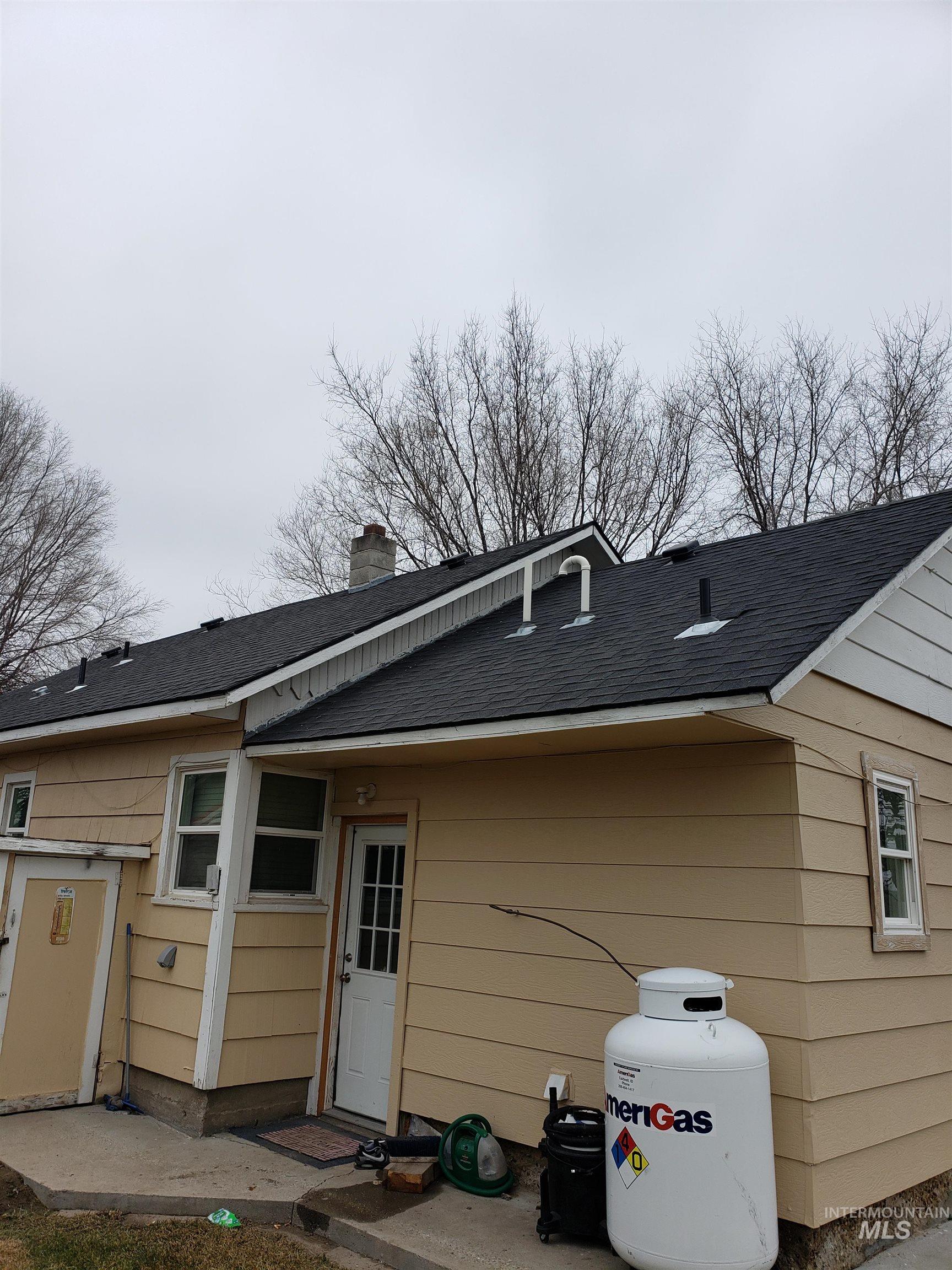 131 Patton Street, Marsing, Idaho 83639, 3 Bedrooms, 1 Bathroom, Rental For Rent, Price $1,650,MLS 98973141