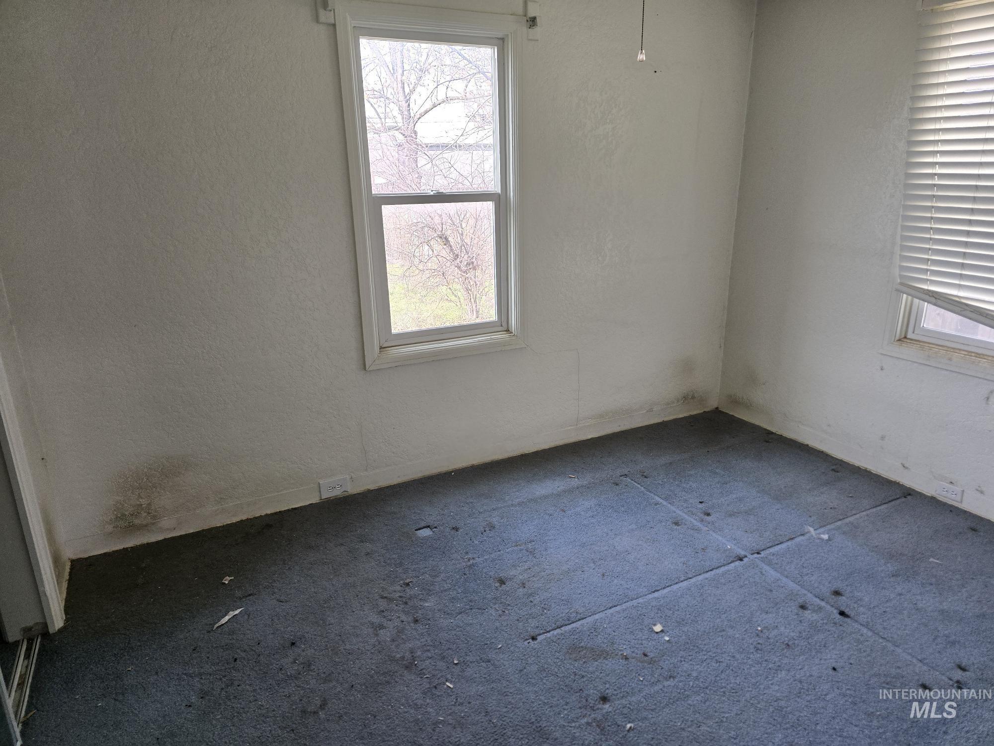 623 N Stanley, Boise, Idaho 83704, 3 Bedrooms, 2 Bathrooms, Residential For Sale, Price $325,000,MLS 98973143