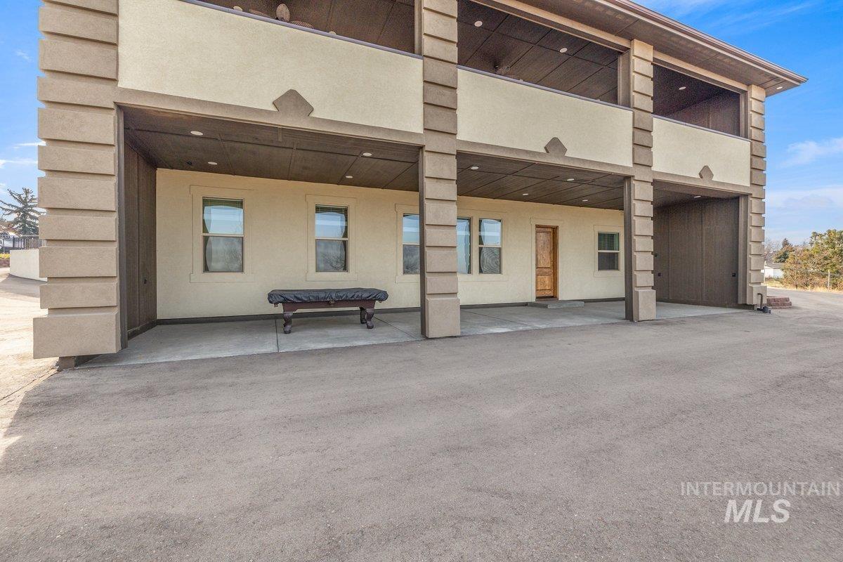 5990 W View Drive, Meridian, Idaho 83642, 5 Bedrooms, 4.5 Bathrooms, Residential For Sale, Price $1,699,000,MLS 98973145