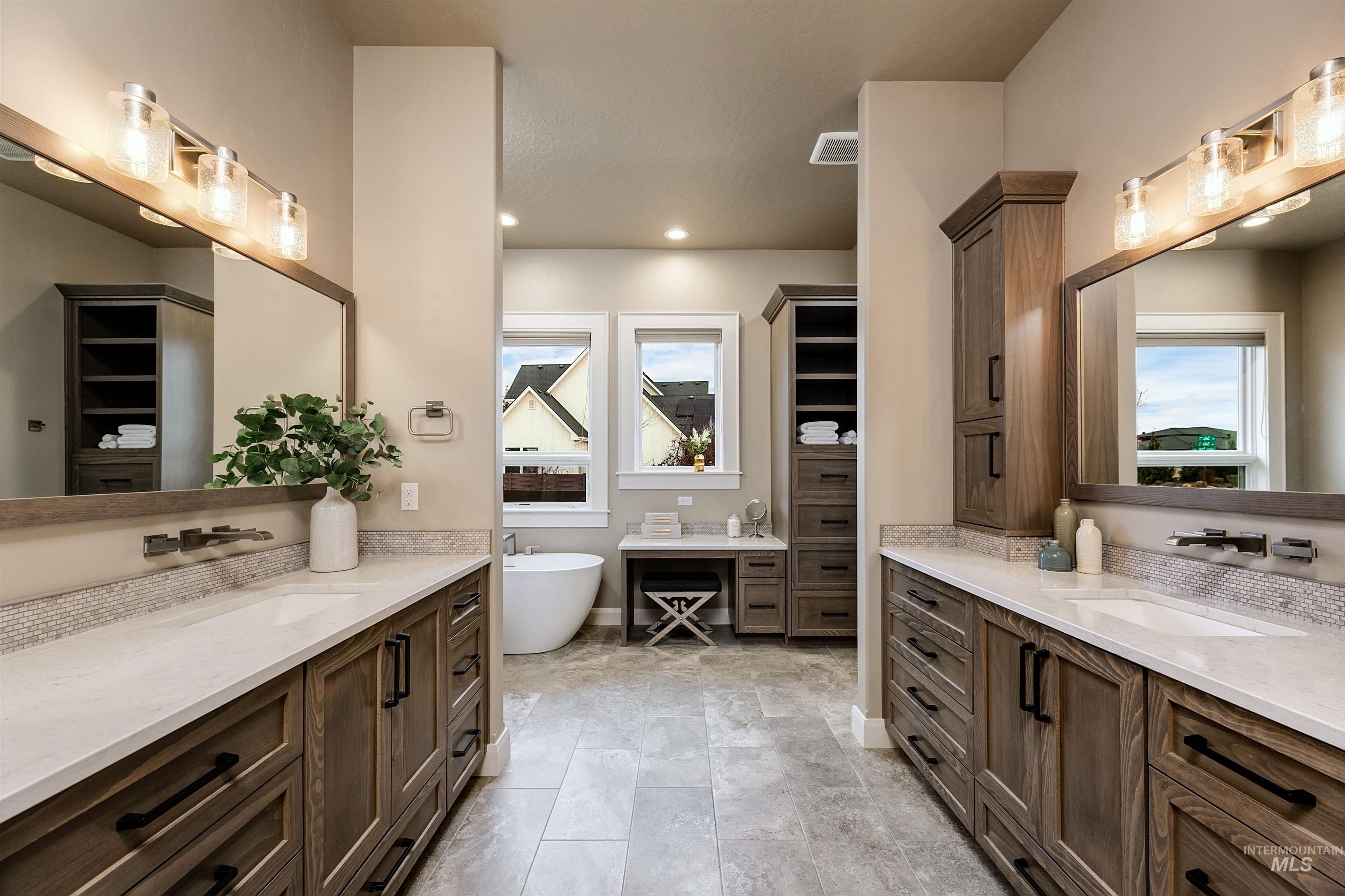 4691 W Salix Court, Meridian, Idaho 83646, 3 Bedrooms, 3.5 Bathrooms, Residential For Sale, Price $1,195,000,MLS 98973147