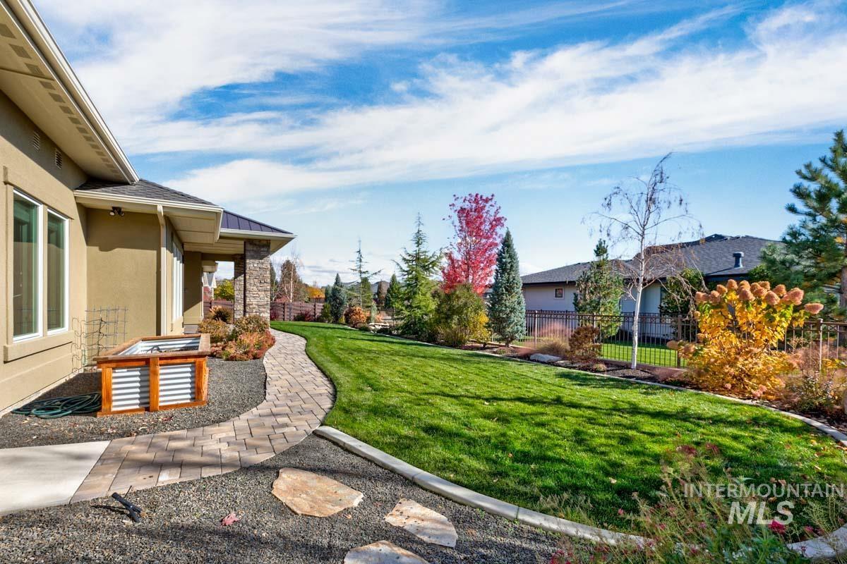 4691 W Salix Court, Meridian, Idaho 83646, 3 Bedrooms, 3.5 Bathrooms, Residential For Sale, Price $1,195,000,MLS 98973147