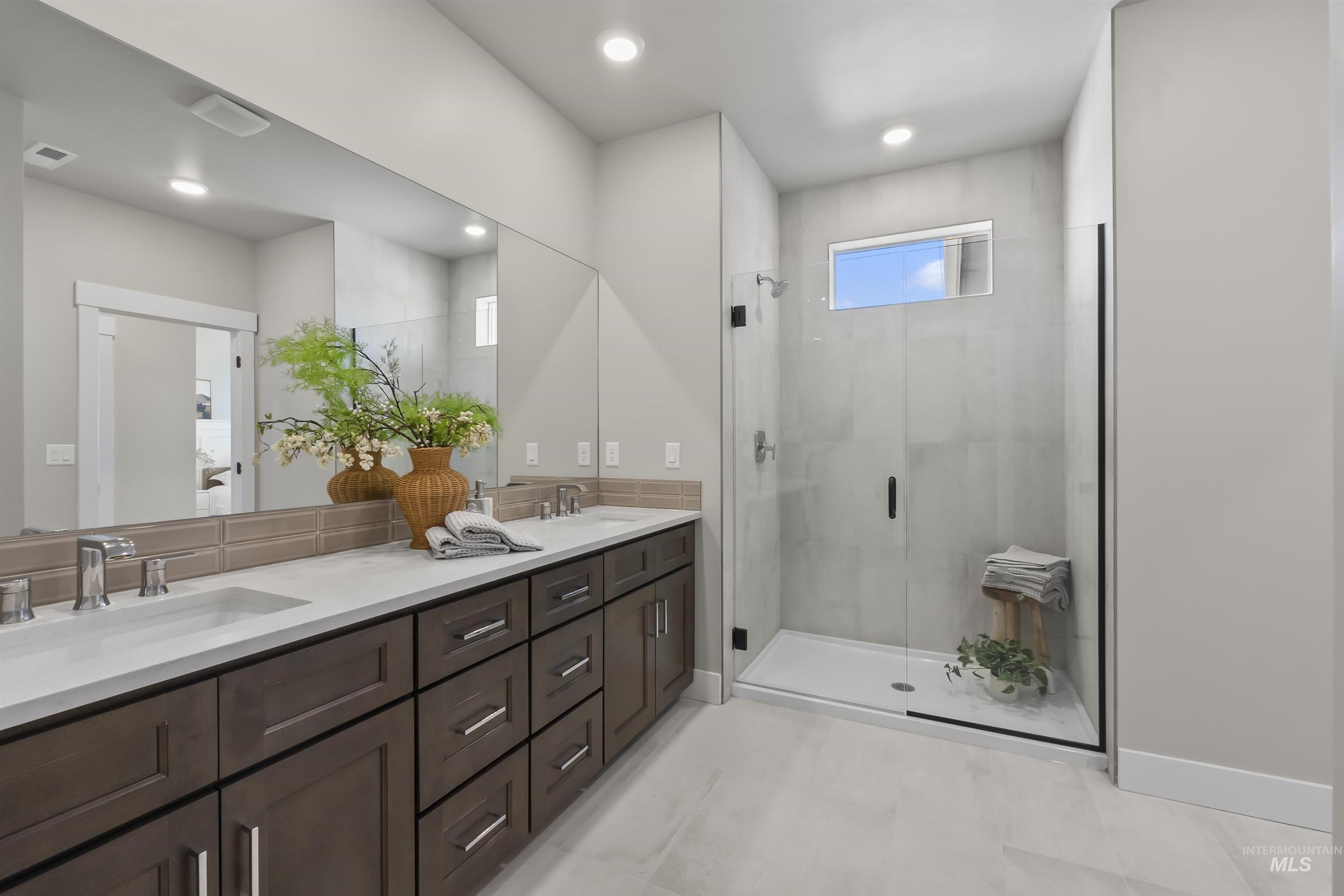 12577 W Bridger Bay Dr., Star, Idaho 83669, 4 Bedrooms, 3 Bathrooms, Residential For Sale, Price $425,990,MLS 98973149