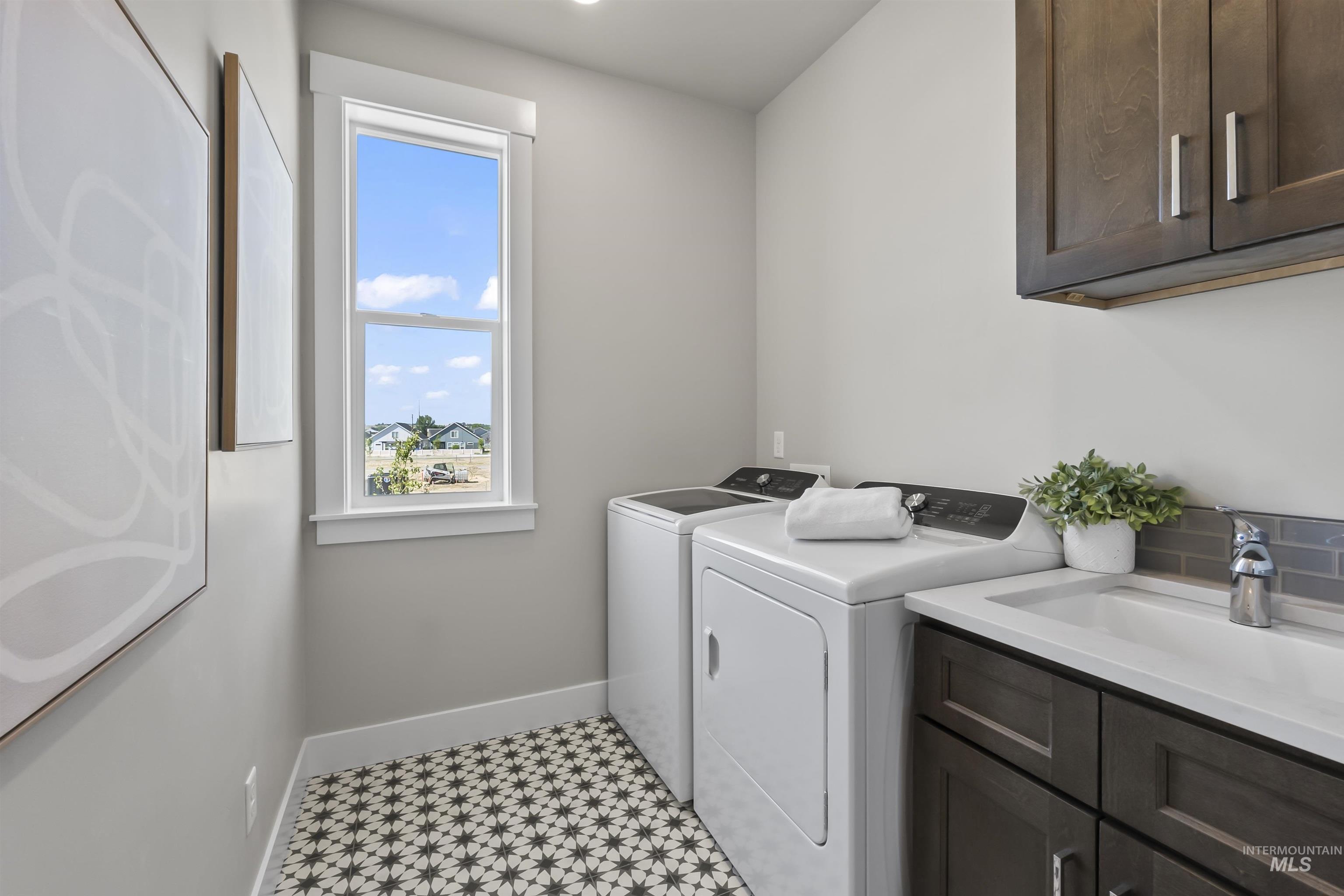 12577 W Bridger Bay Dr., Star, Idaho 83669, 4 Bedrooms, 3 Bathrooms, Residential For Sale, Price $425,990,MLS 98973149