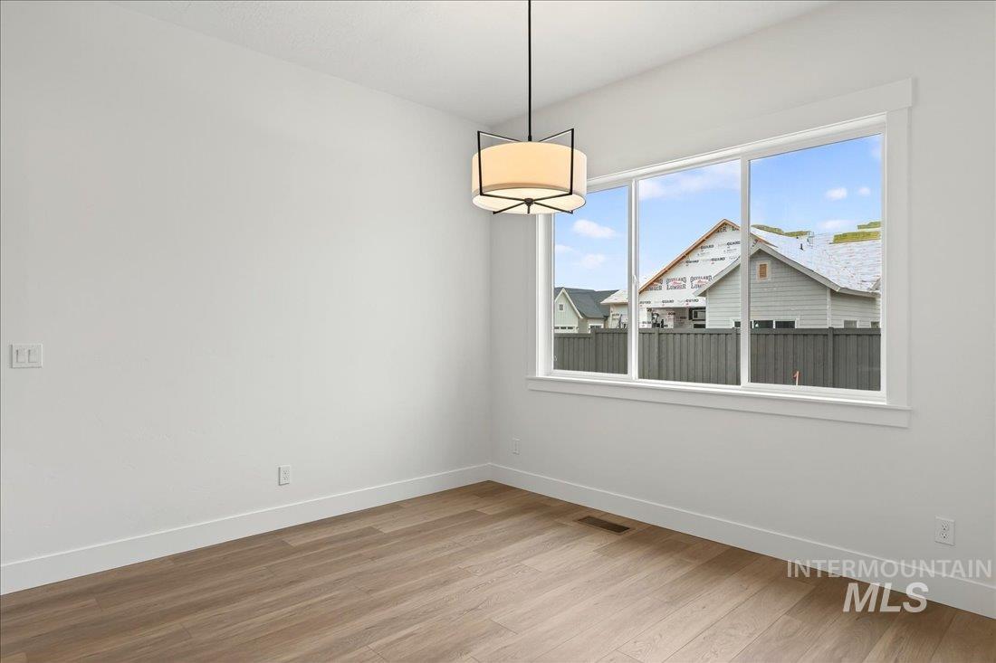 1081 E Crescendo St, Meridian, Idaho 83642, 3 Bedrooms, 2.5 Bathrooms, Residential For Sale, Price $634,900, 98973152