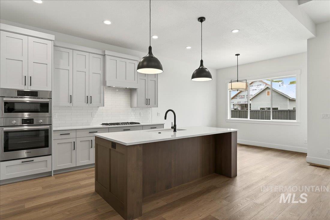 1081 E Crescendo St, Meridian, Idaho 83642, 3 Bedrooms, 2.5 Bathrooms, Residential For Sale, Price $634,900, 98973152