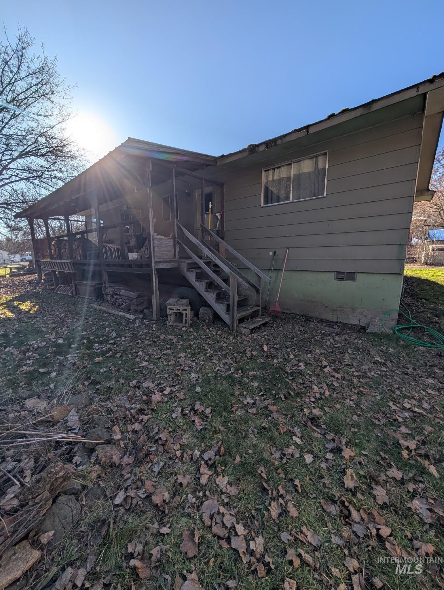 422 Old School Ave., Stites, Idaho 83552, 3 Bedrooms, 1 Bathroom, Residential For Sale, Price $175,000,MLS 98973153