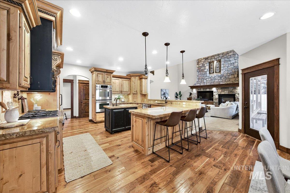 5627 N Morpheus Place, Meridian, Idaho 83646, 6 Bedrooms, 4.5 Bathrooms, Residential For Sale, Price $1,074,000,MLS 98973155