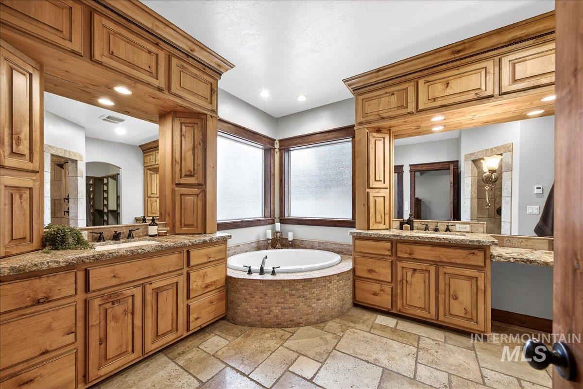 5627 N Morpheus Place, Meridian, Idaho 83646, 6 Bedrooms, 4.5 Bathrooms, Residential For Sale, Price $1,074,000,MLS 98973155