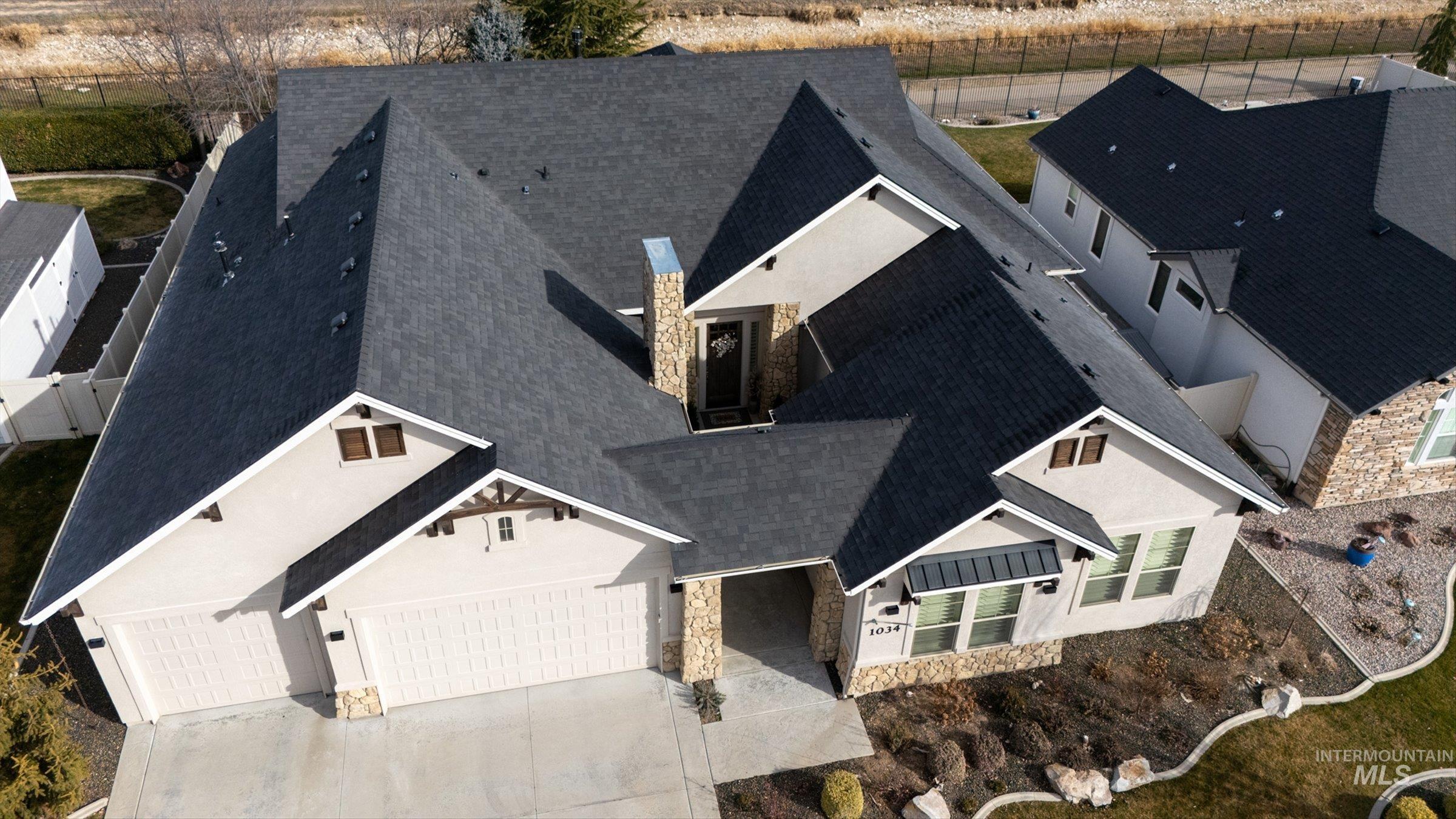 1034 E Radiant Ridge Dr, Meridian, Idaho 83642, 4 Bedrooms, 2.5 Bathrooms, Residential For Sale, Price $829,000,MLS 98973156