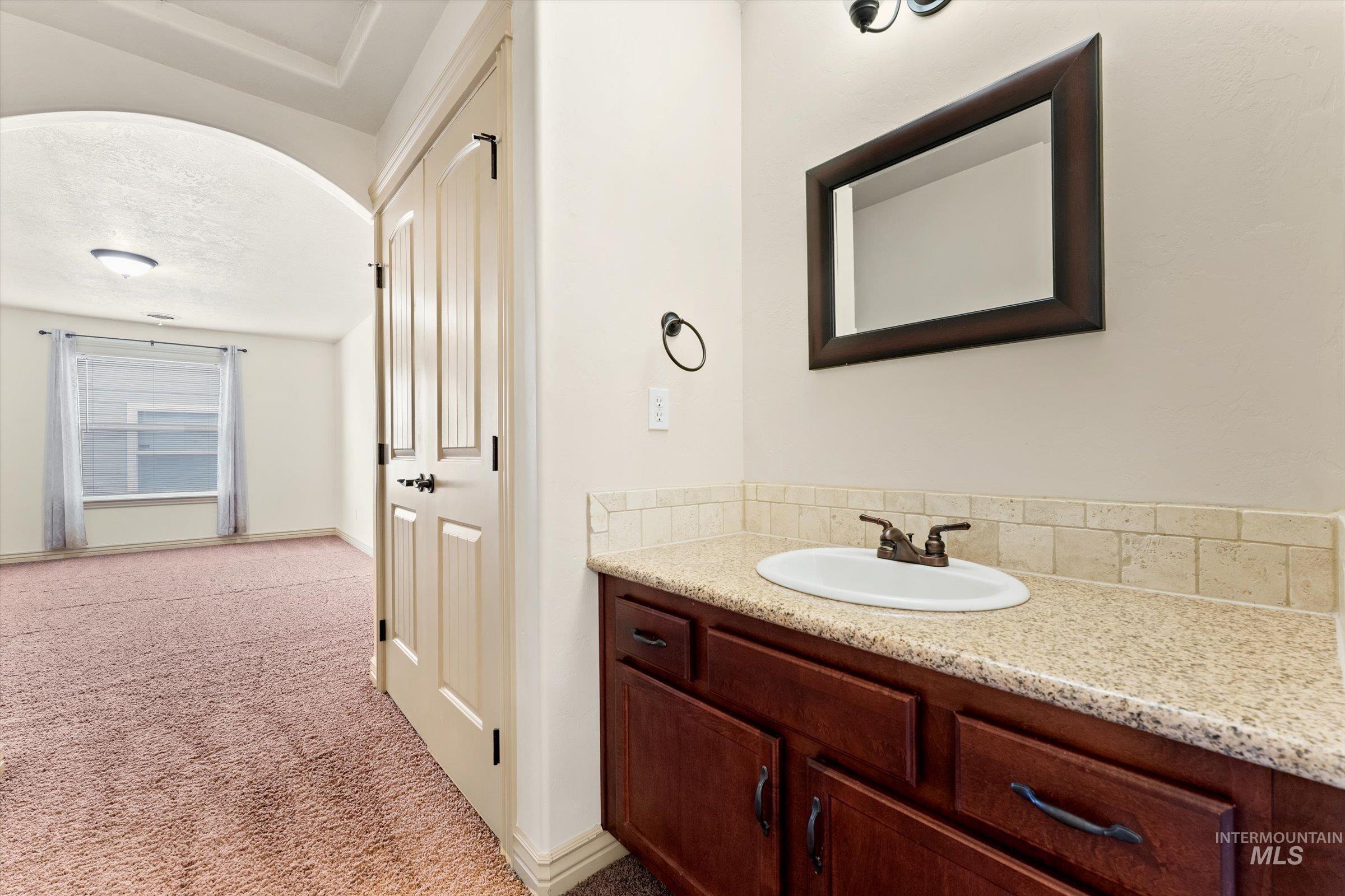 176 E Breinholt Street, Meridian, Idaho 83646, 3 Bedrooms, 2.5 Bathrooms, Residential For Sale, Price $415,000,MLS 98973159