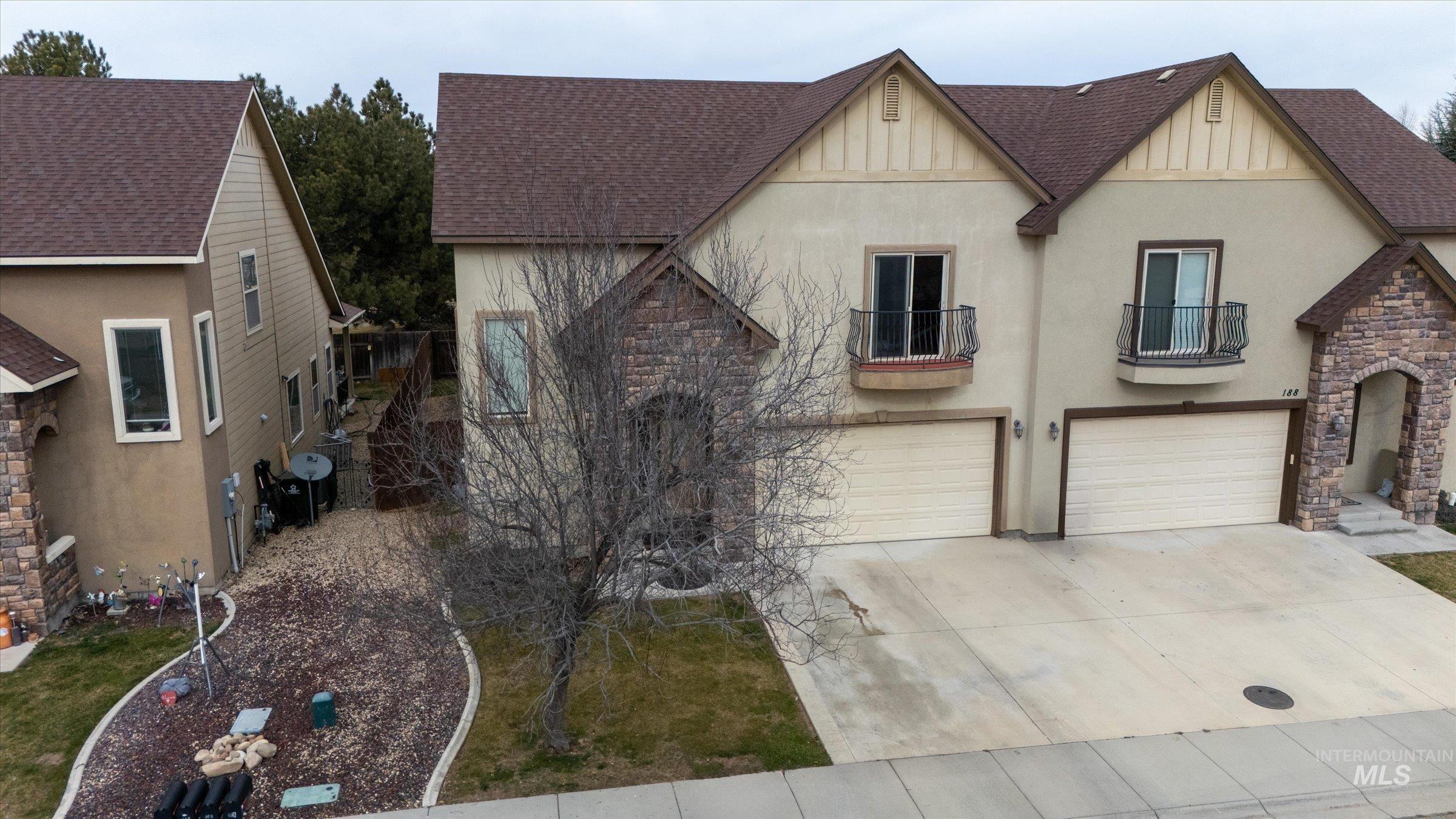 176 E Breinholt Street, Meridian, Idaho 83646, 3 Bedrooms, 2.5 Bathrooms, Residential For Sale, Price $415,000,MLS 98973159