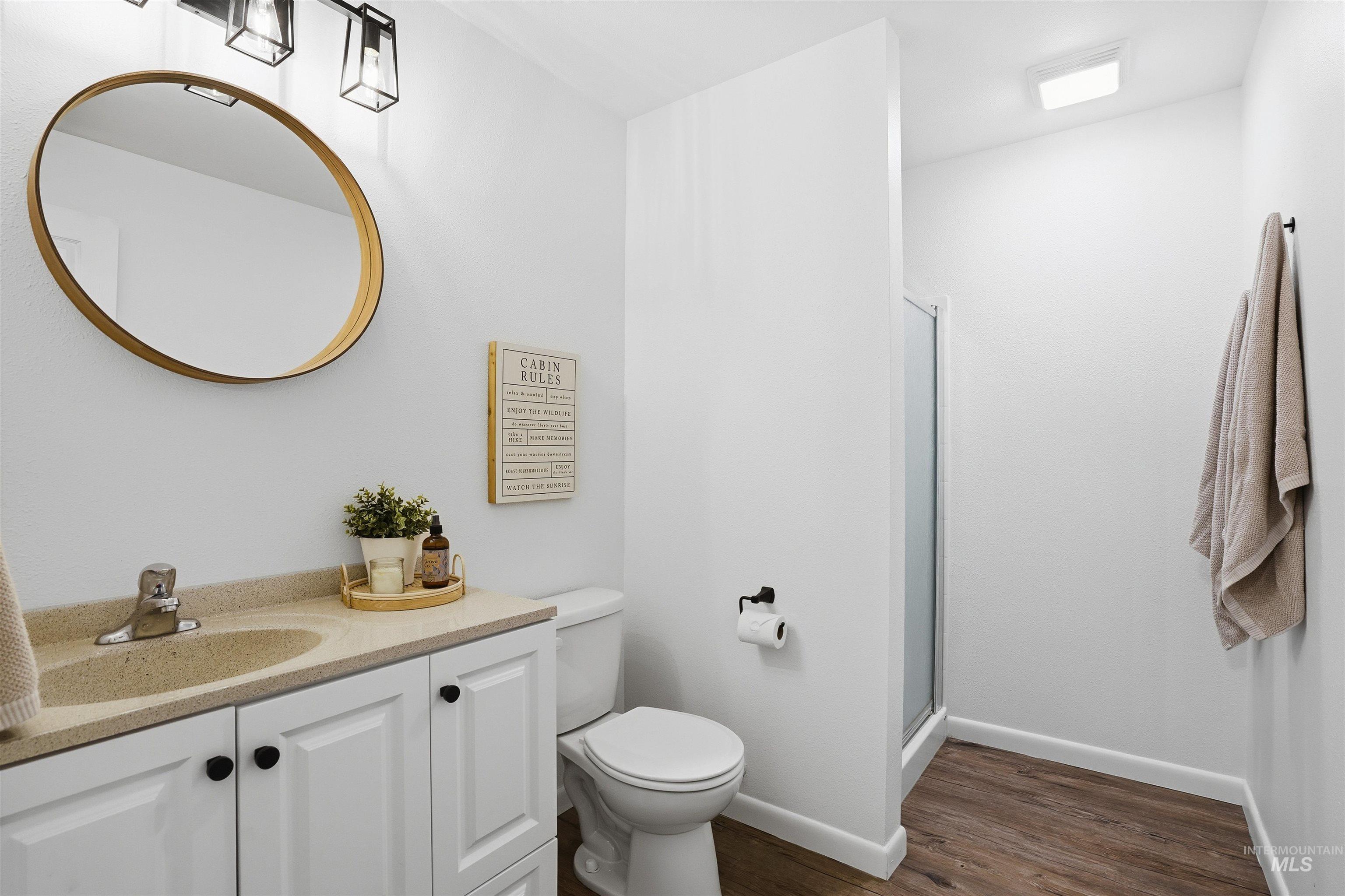 22 Ponderosa Way, Garden Valley, Idaho 83622, 3 Bedrooms, 3 Bathrooms, Residential For Sale, Price $699,000,MLS 98973160