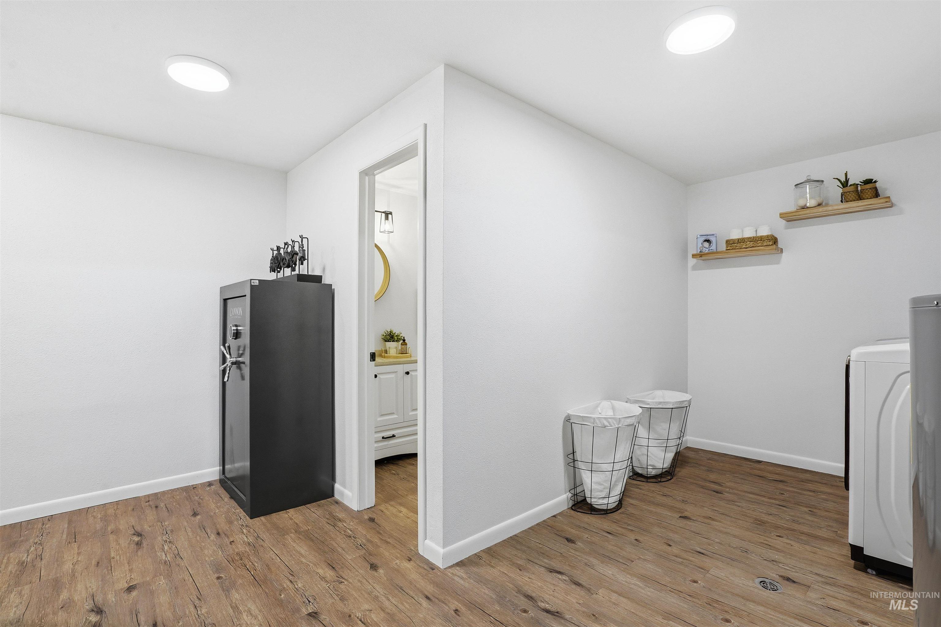 22 Ponderosa Way, Garden Valley, Idaho 83622, 3 Bedrooms, 3 Bathrooms, Residential For Sale, Price $699,000,MLS 98973160