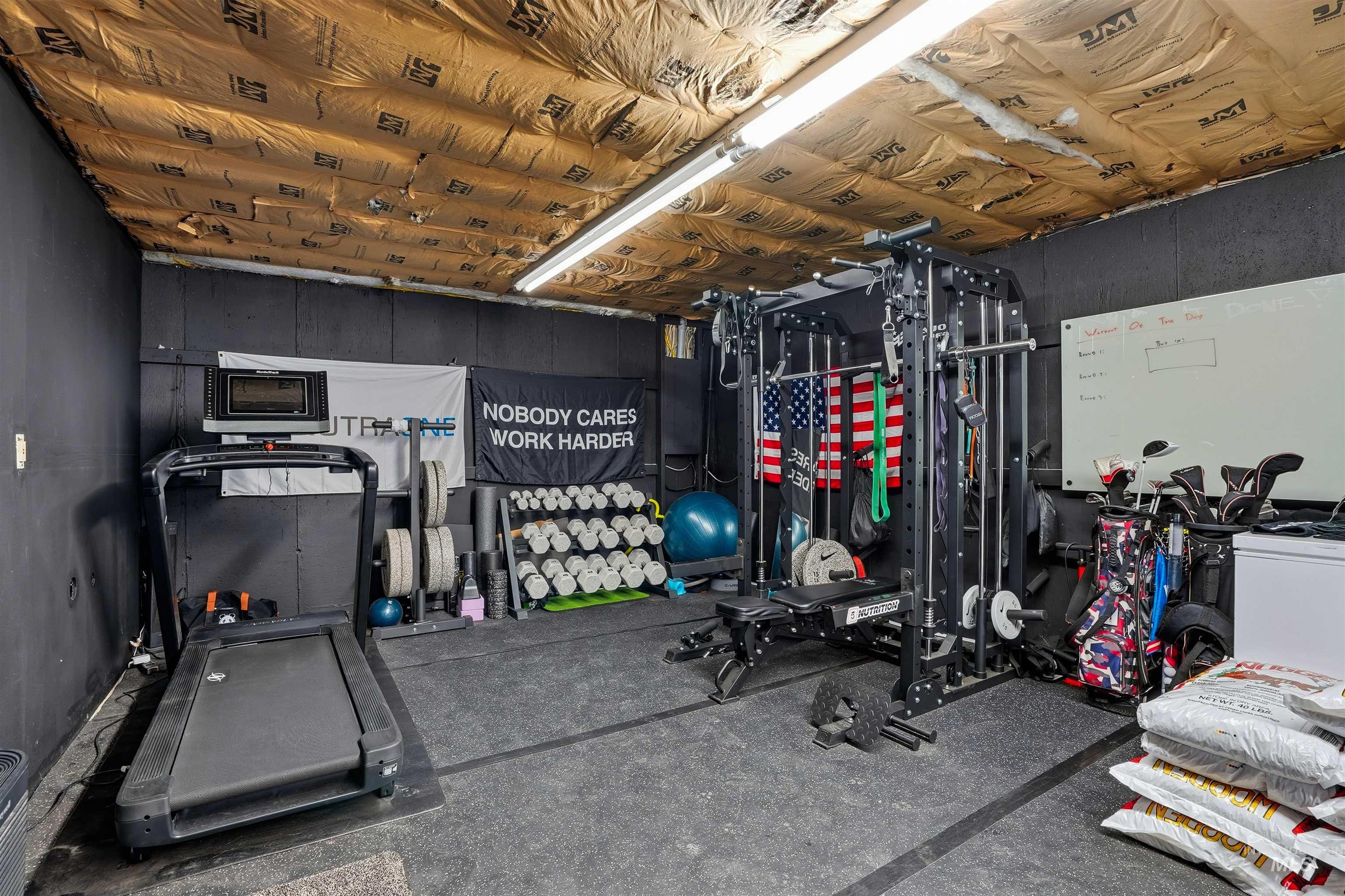 22 Ponderosa Way, Garden Valley, Idaho 83622, 3 Bedrooms, 3 Bathrooms, Residential For Sale, Price $699,000,MLS 98973160