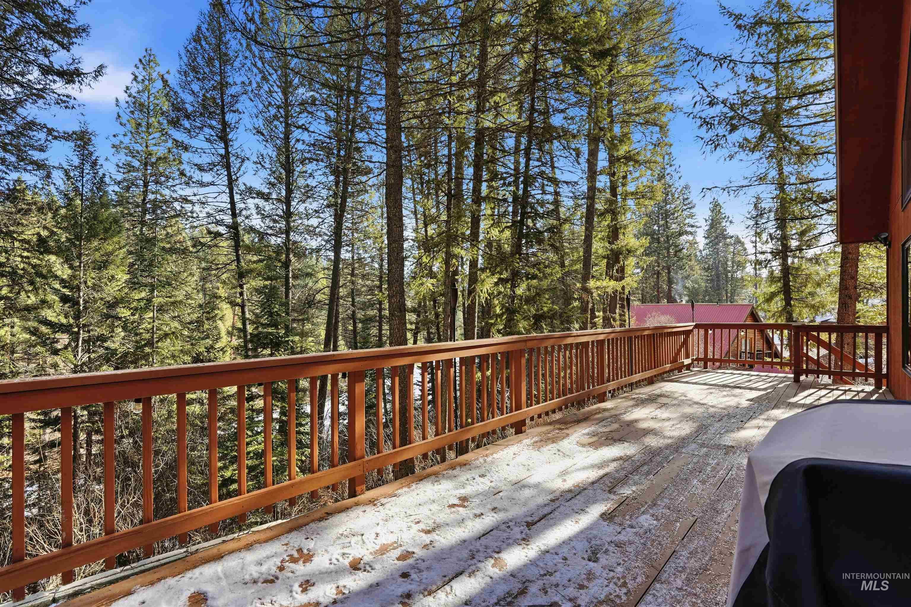 22 Ponderosa Way, Garden Valley, Idaho 83622, 3 Bedrooms, 3 Bathrooms, Residential For Sale, Price $699,000,MLS 98973160