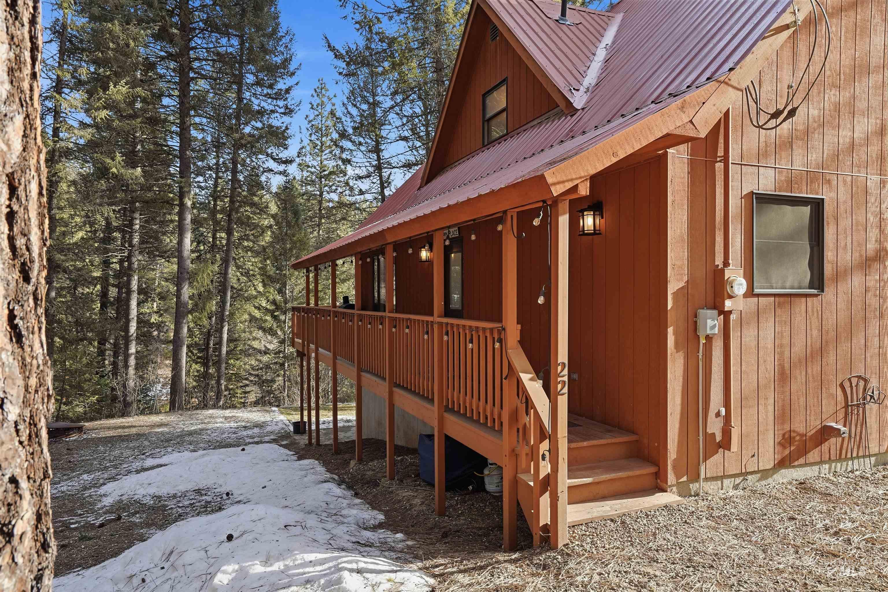 22 Ponderosa Way, Garden Valley, Idaho 83622, 3 Bedrooms, 3 Bathrooms, Residential For Sale, Price $699,000,MLS 98973160