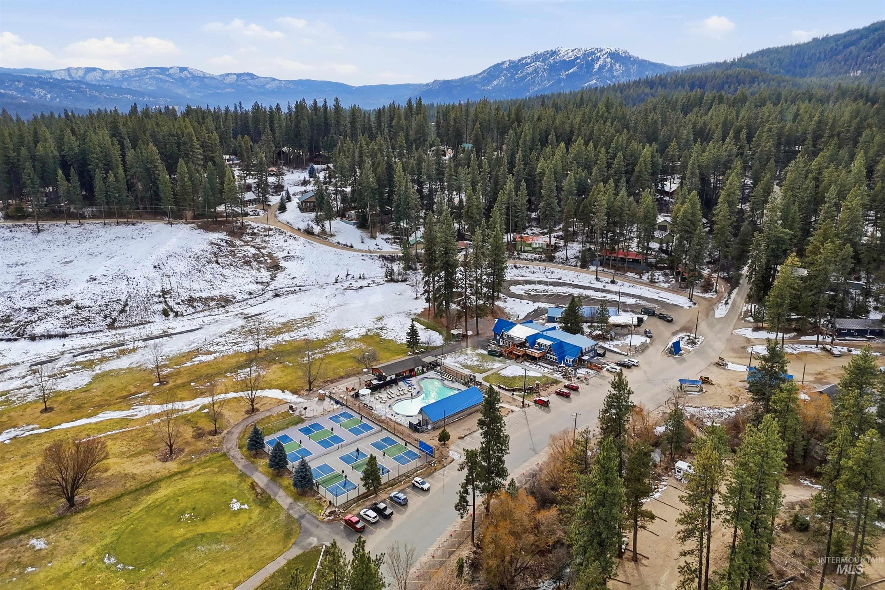 22 Ponderosa Way, Garden Valley, Idaho 83622, 3 Bedrooms, 3 Bathrooms, Residential For Sale, Price $699,000,MLS 98973160