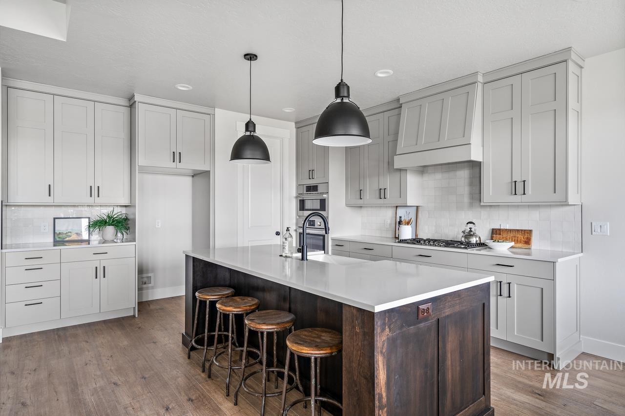 1101 E Crescendo St, Meridian, Idaho 83642, 3 Bedrooms, 2.5 Bathrooms, Residential For Sale, Price $624,900,MLS 98973161