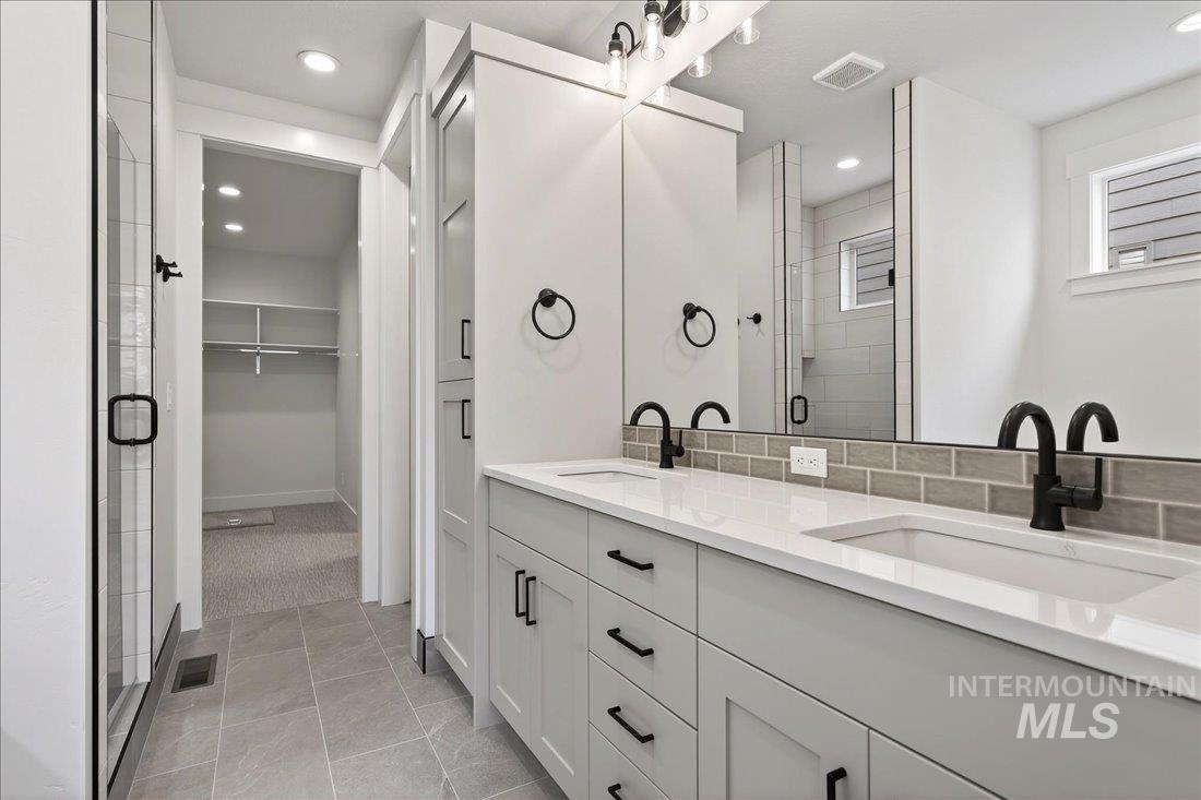 1101 E Crescendo St, Meridian, Idaho 83642, 3 Bedrooms, 2.5 Bathrooms, Residential For Sale, Price $624,900, 98973161