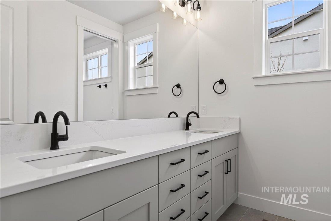 1101 E Crescendo St, Meridian, Idaho 83642, 3 Bedrooms, 2.5 Bathrooms, Residential For Sale, Price $624,900, 98973161