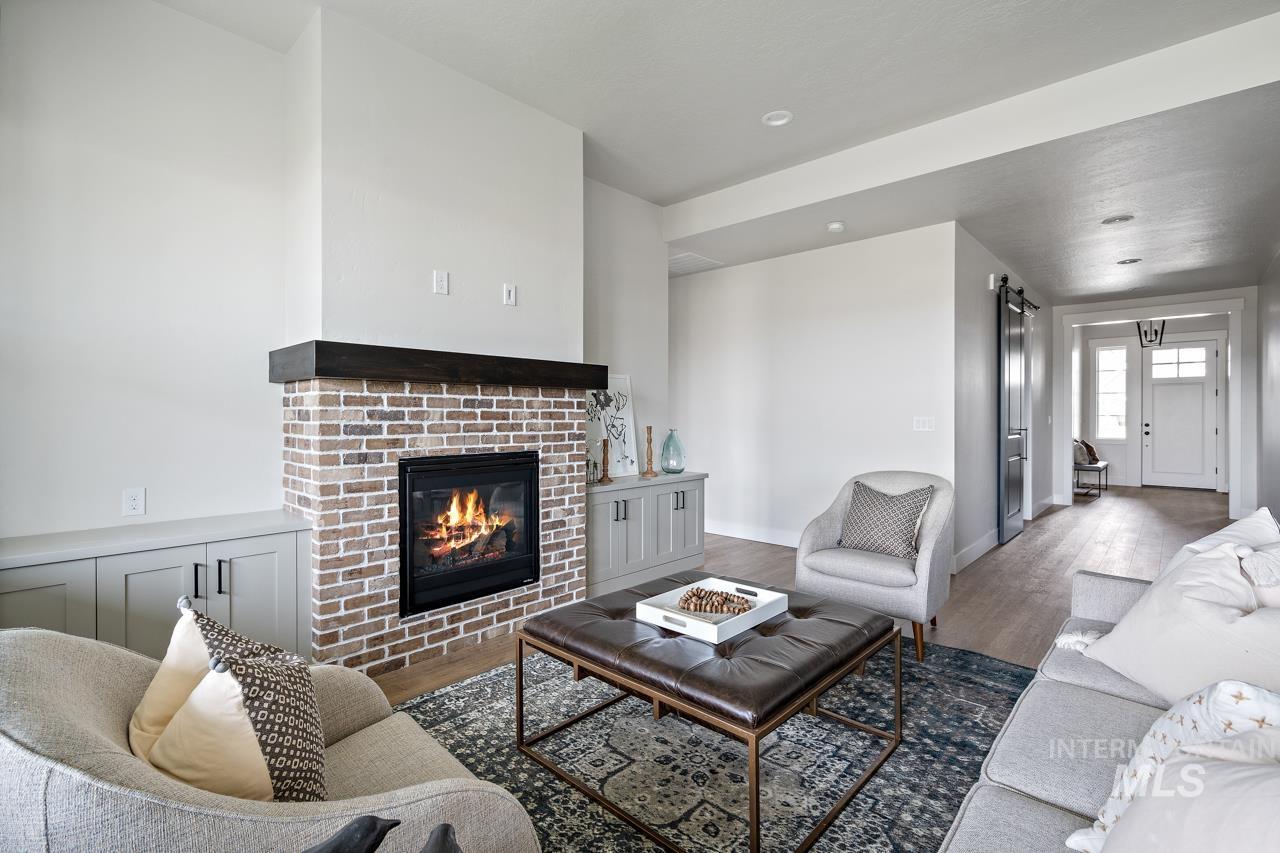 1101 E Crescendo St, Meridian, Idaho 83642, 3 Bedrooms, 2.5 Bathrooms, Residential For Sale, Price $624,900,MLS 98973161